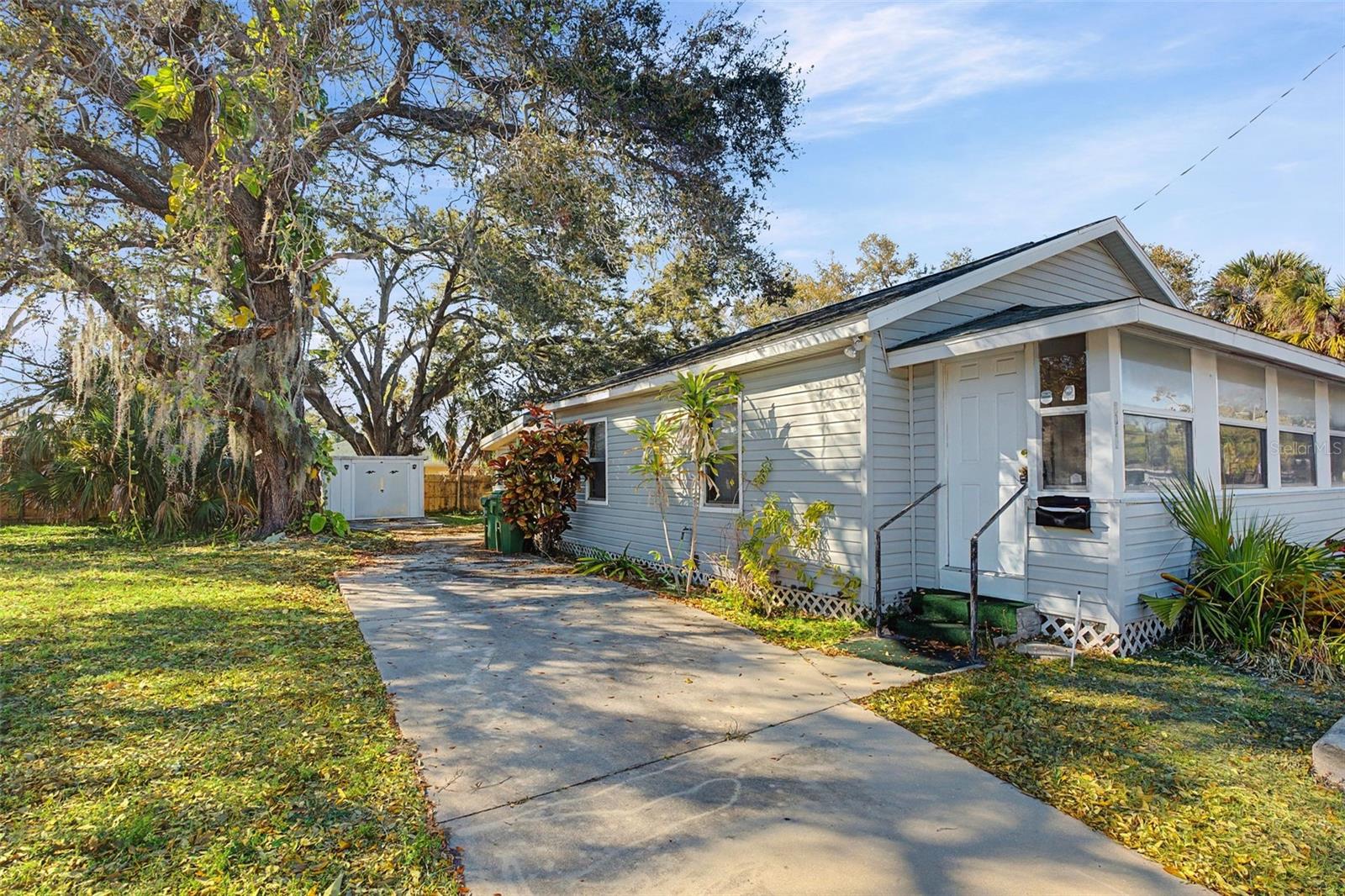 Image 21 of 26 For 2819 Osprey Avenue