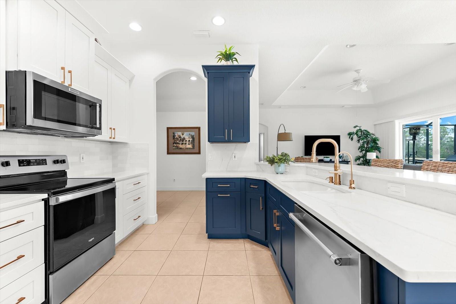 Image 12 of 54 For 936 Scherer Way