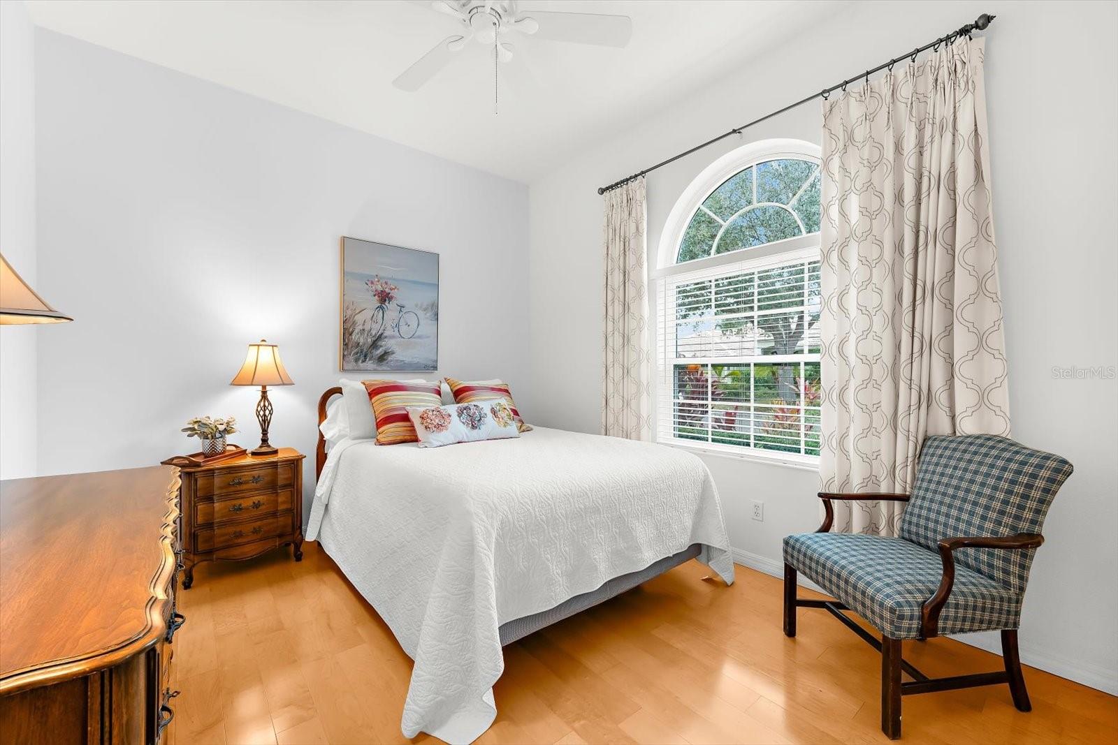 Image 26 of 54 For 936 Scherer Way