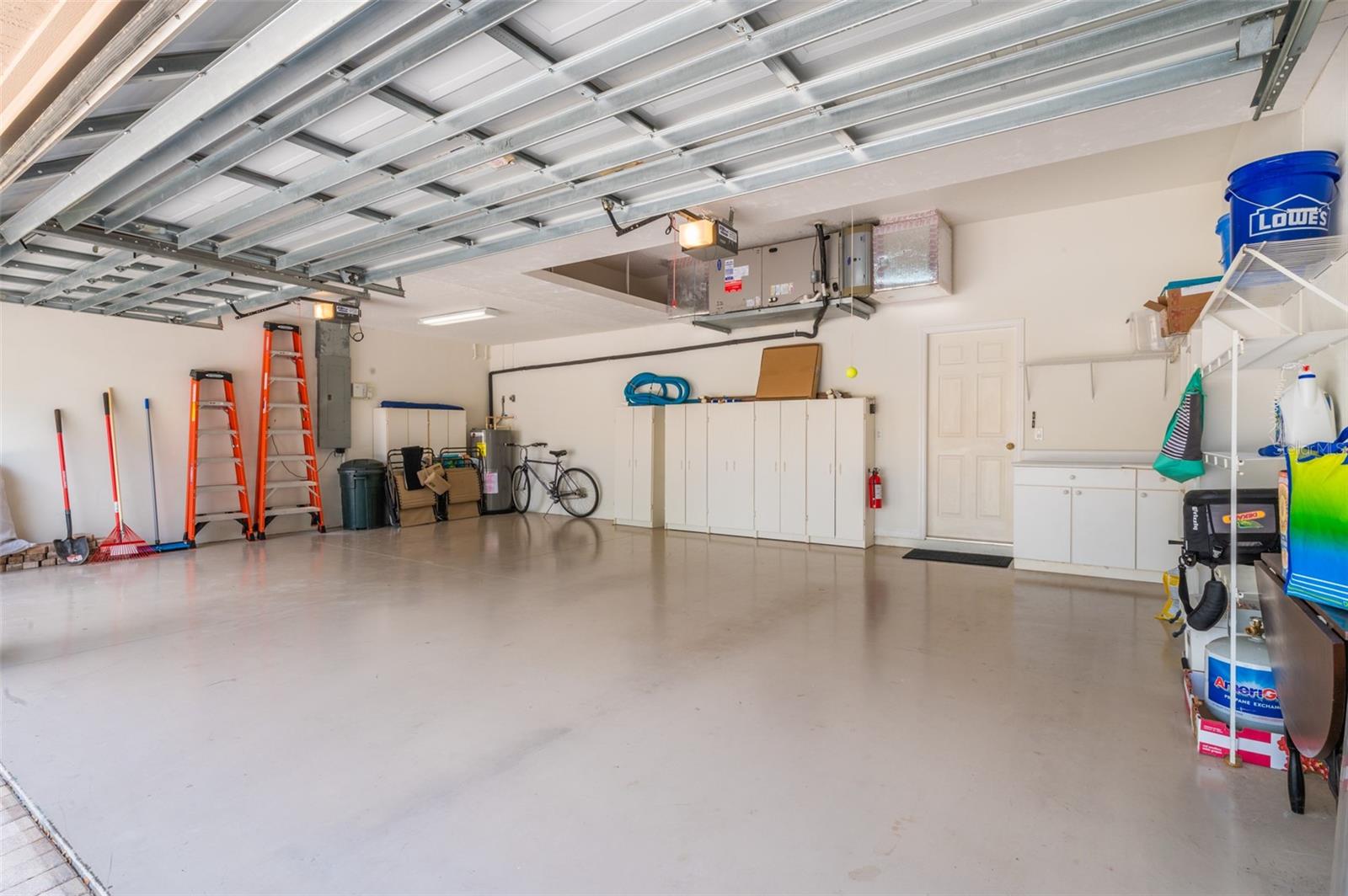 Image 39 of 54 For 936 Scherer Way