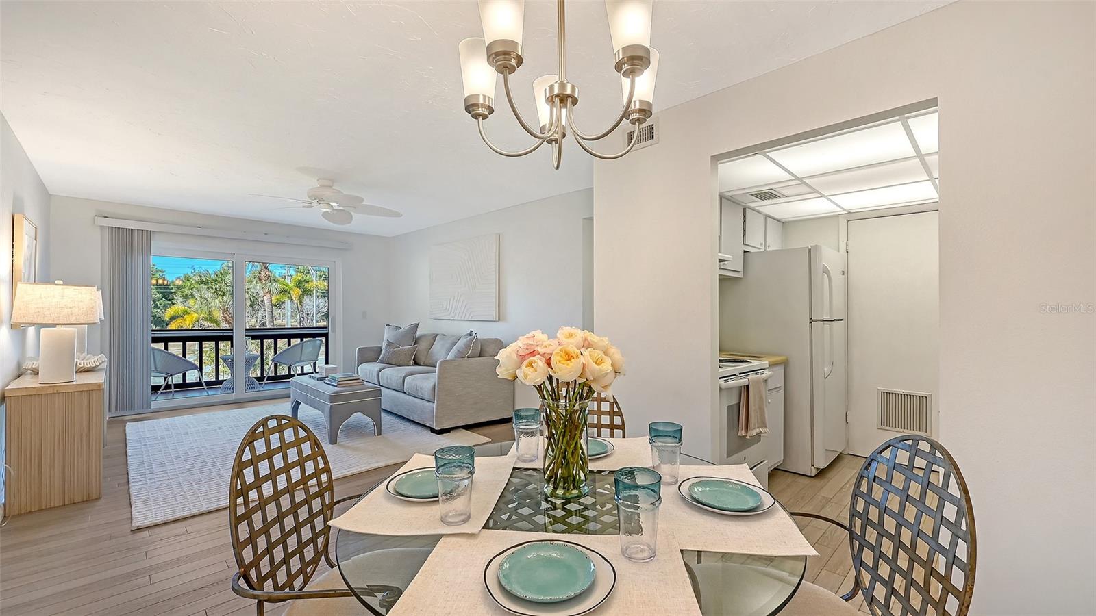 Image 10 of 34 For 3201 Beneva Road 204