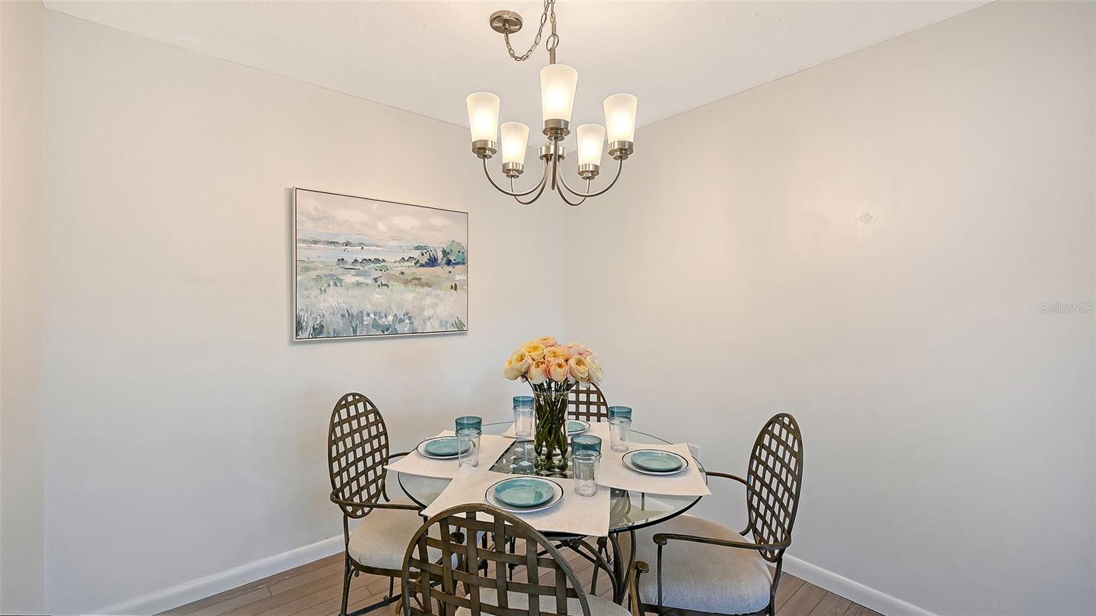 Image 12 of 34 For 3201 Beneva Road 204