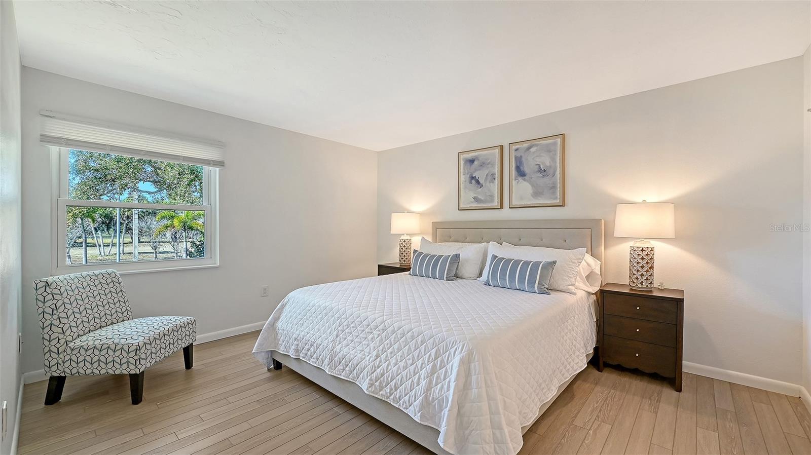 Image 15 of 34 For 3201 Beneva Road 204