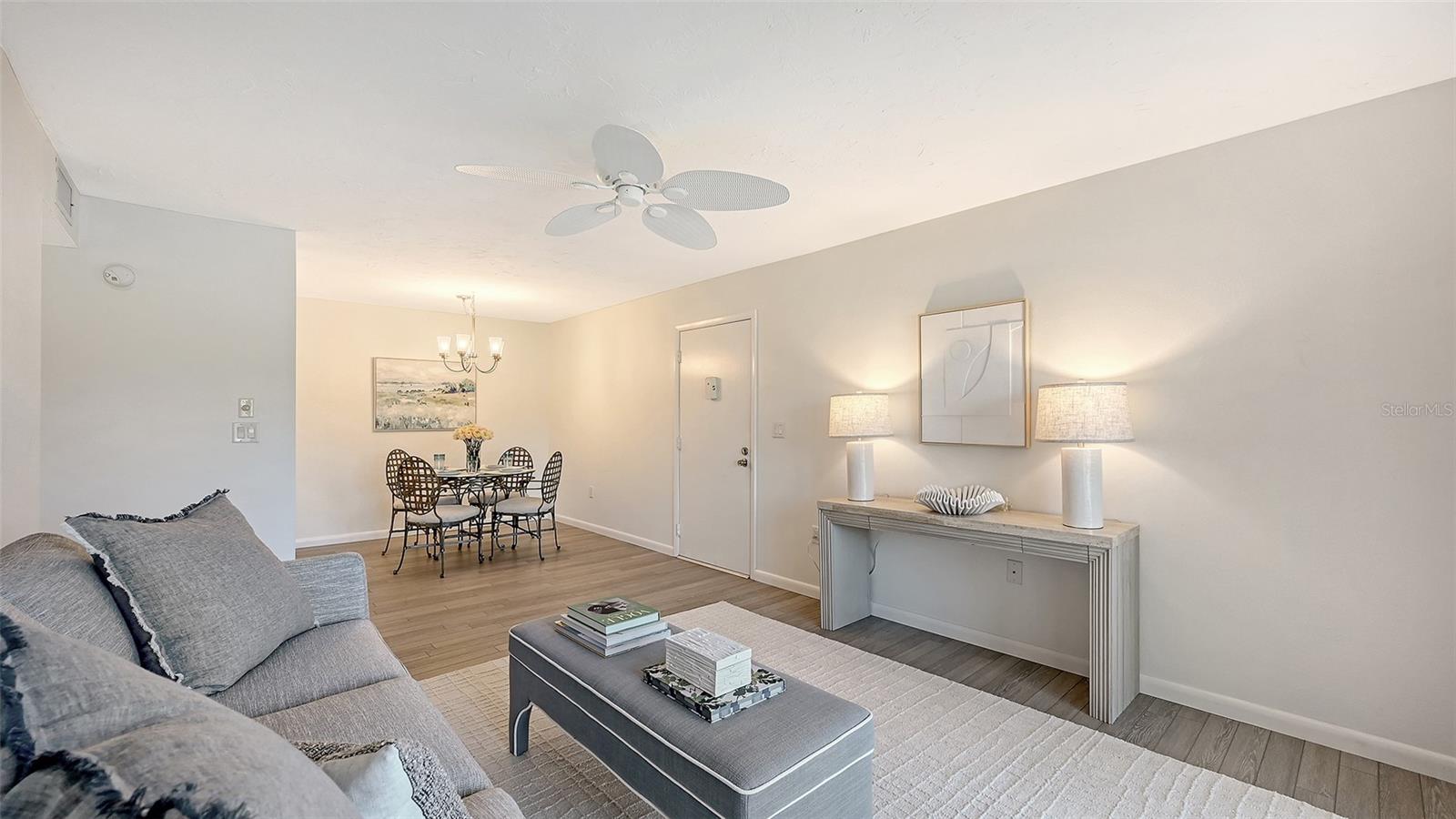 Image 8 of 34 For 3201 Beneva Road 204