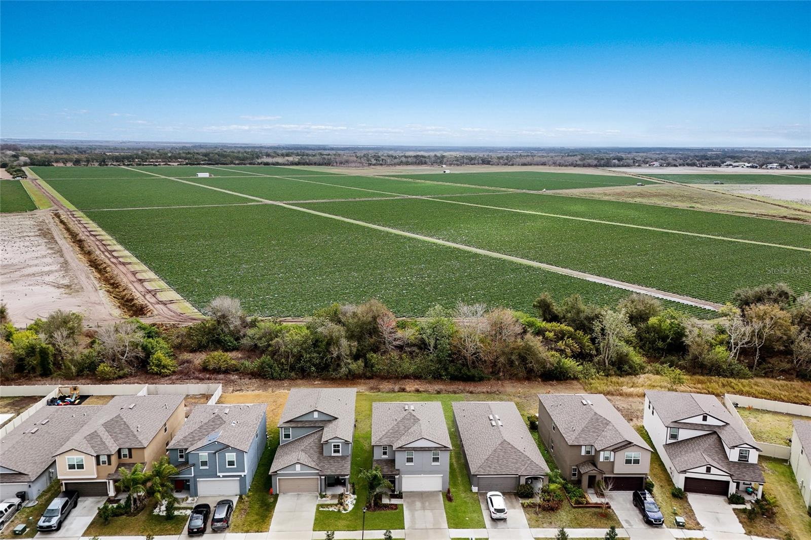 Image 32 of 62 For 5552 Blue Azure Drive