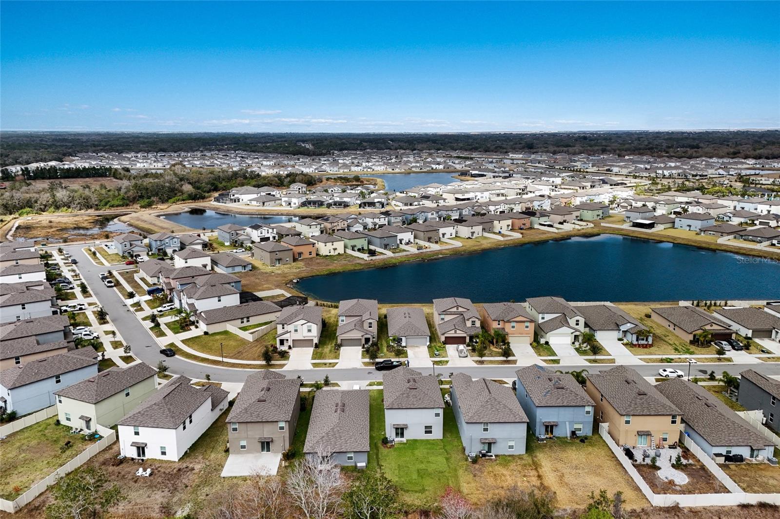 Image 35 of 62 For 5552 Blue Azure Drive