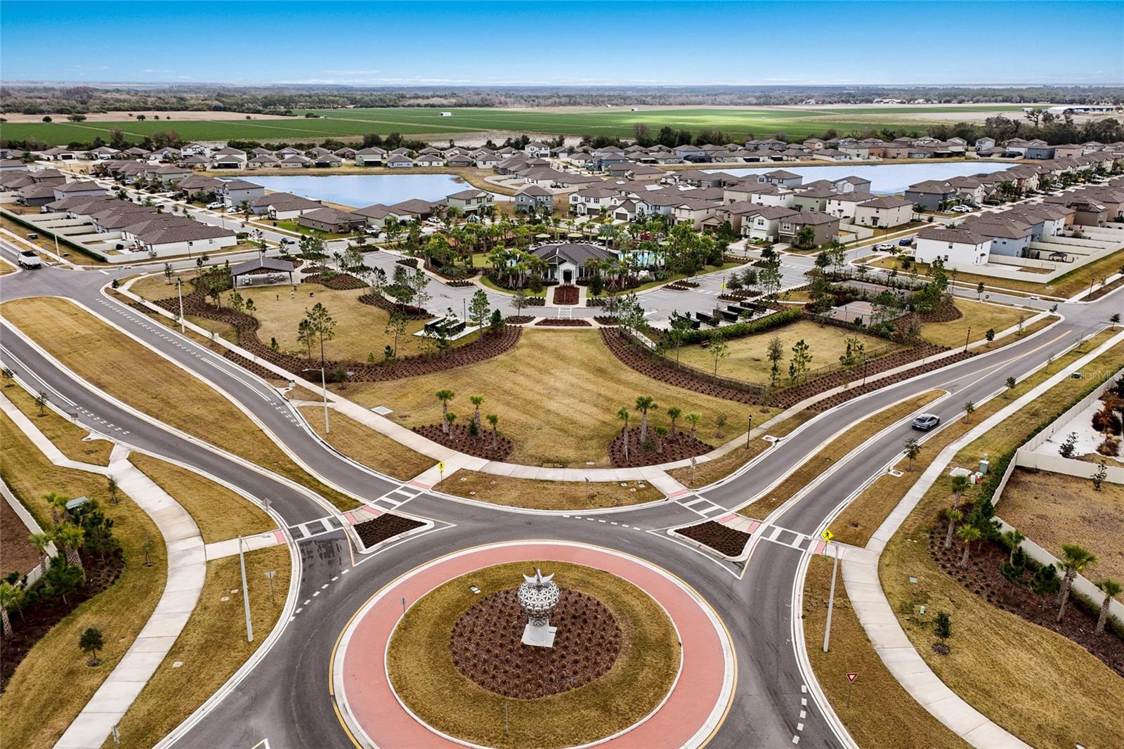 Image 43 of 62 For 5552 Blue Azure Drive