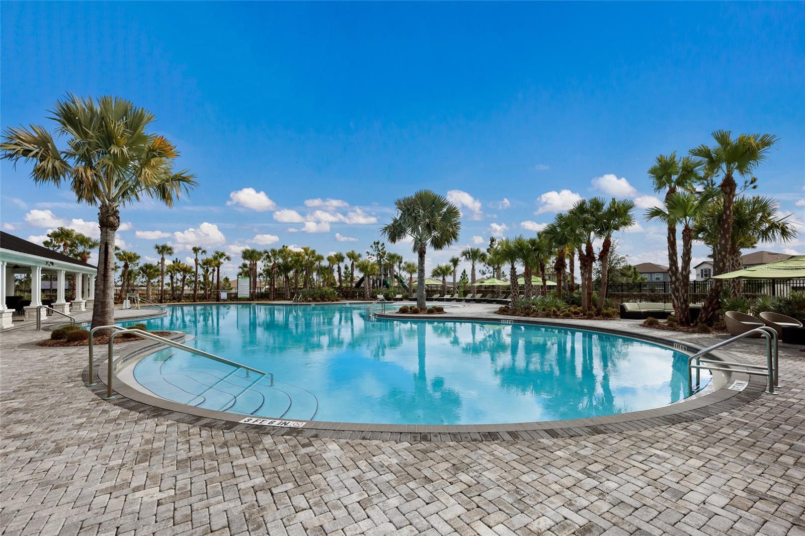 Image 50 of 62 For 5552 Blue Azure Drive