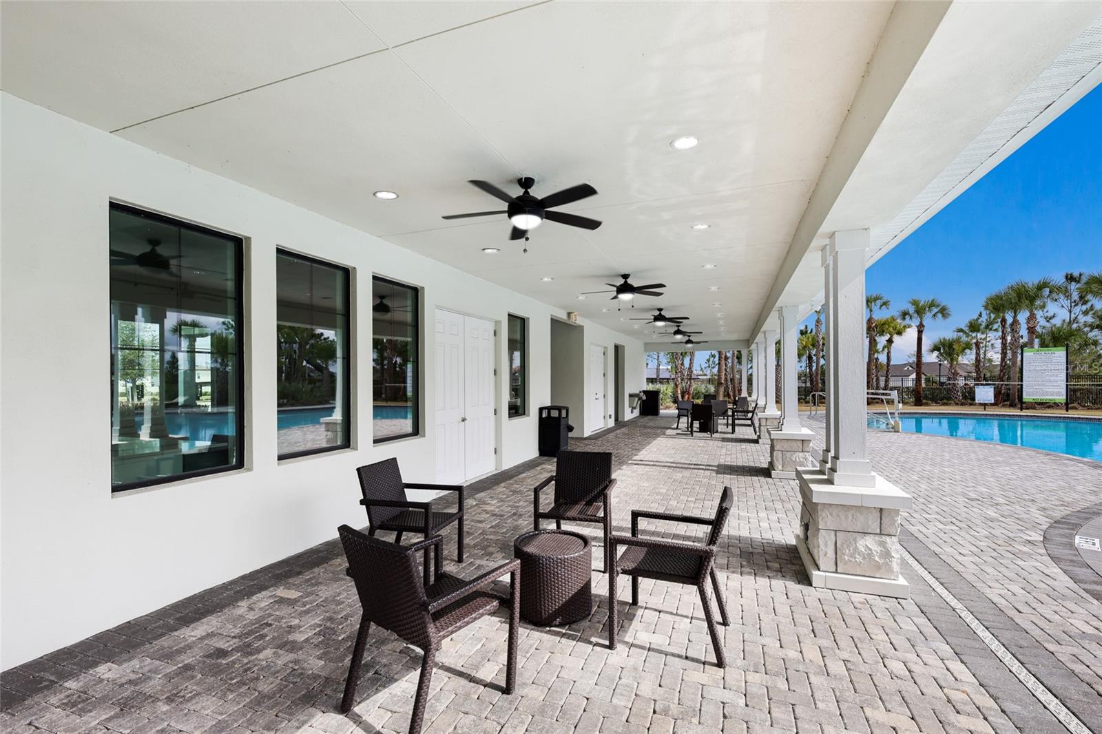 Image 52 of 62 For 5552 Blue Azure Drive