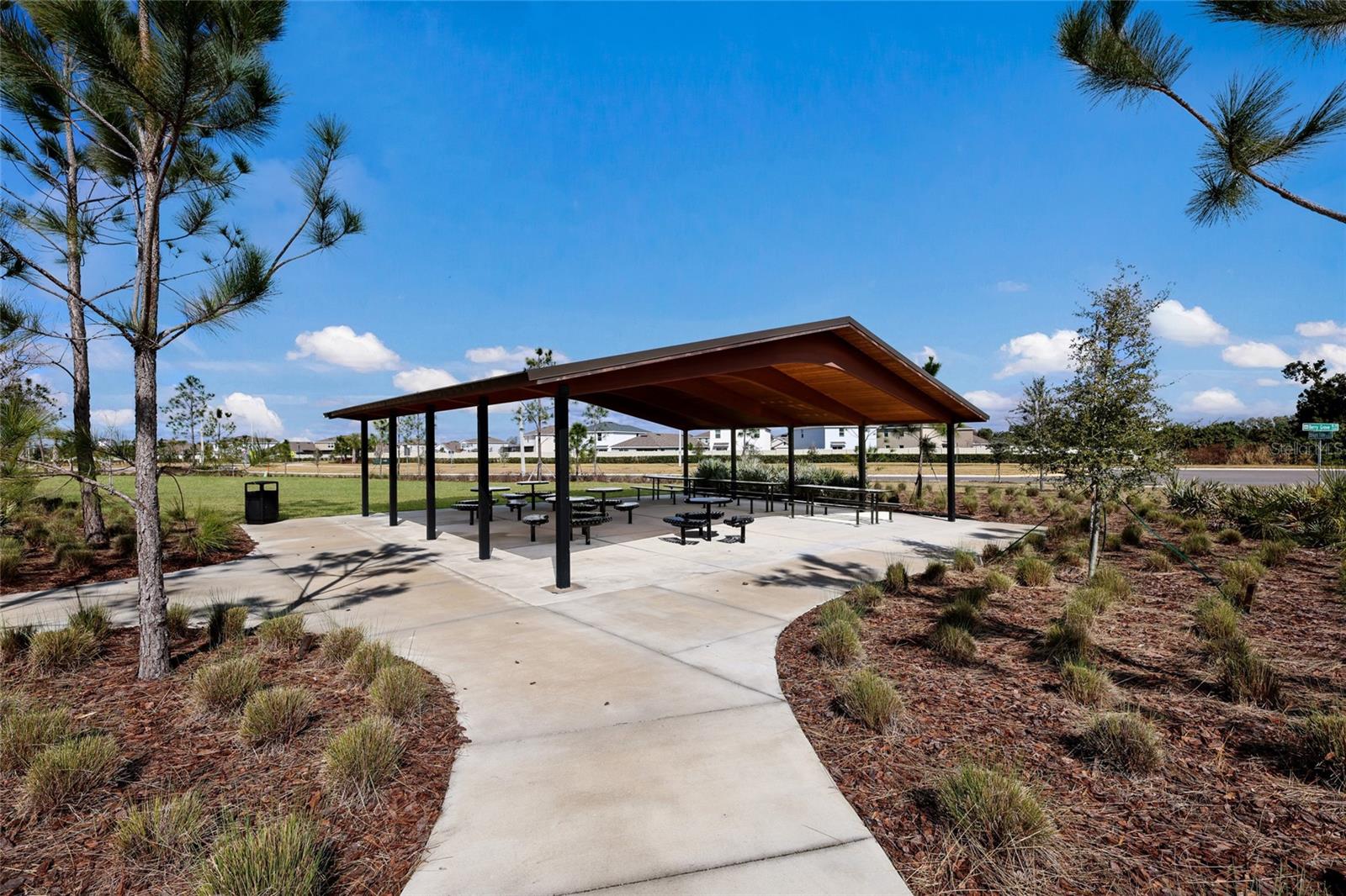 Image 58 of 62 For 5552 Blue Azure Drive