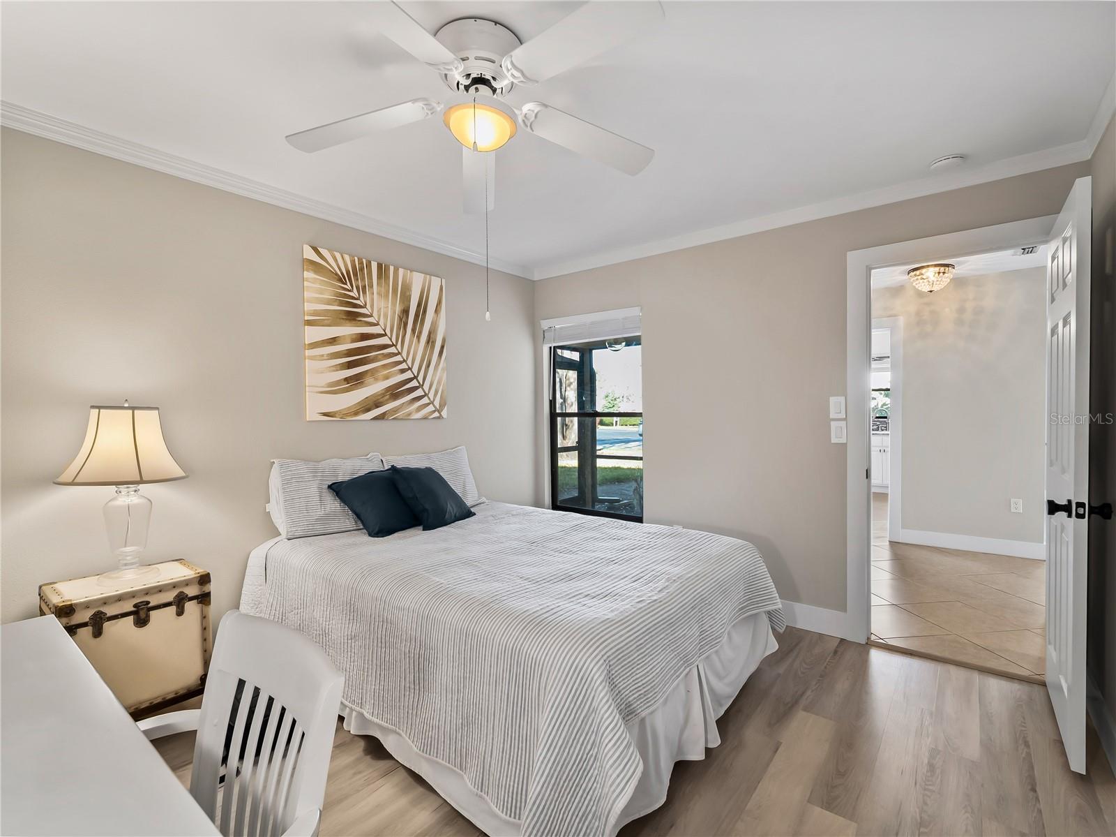 Image 12 of 41 For 4668 Oak Hill Lane 40