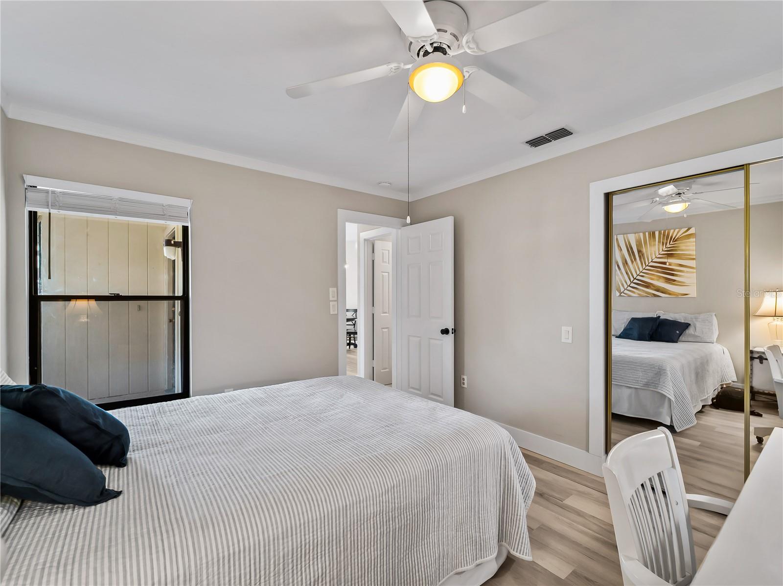 Image 14 of 41 For 4668 Oak Hill Lane 40