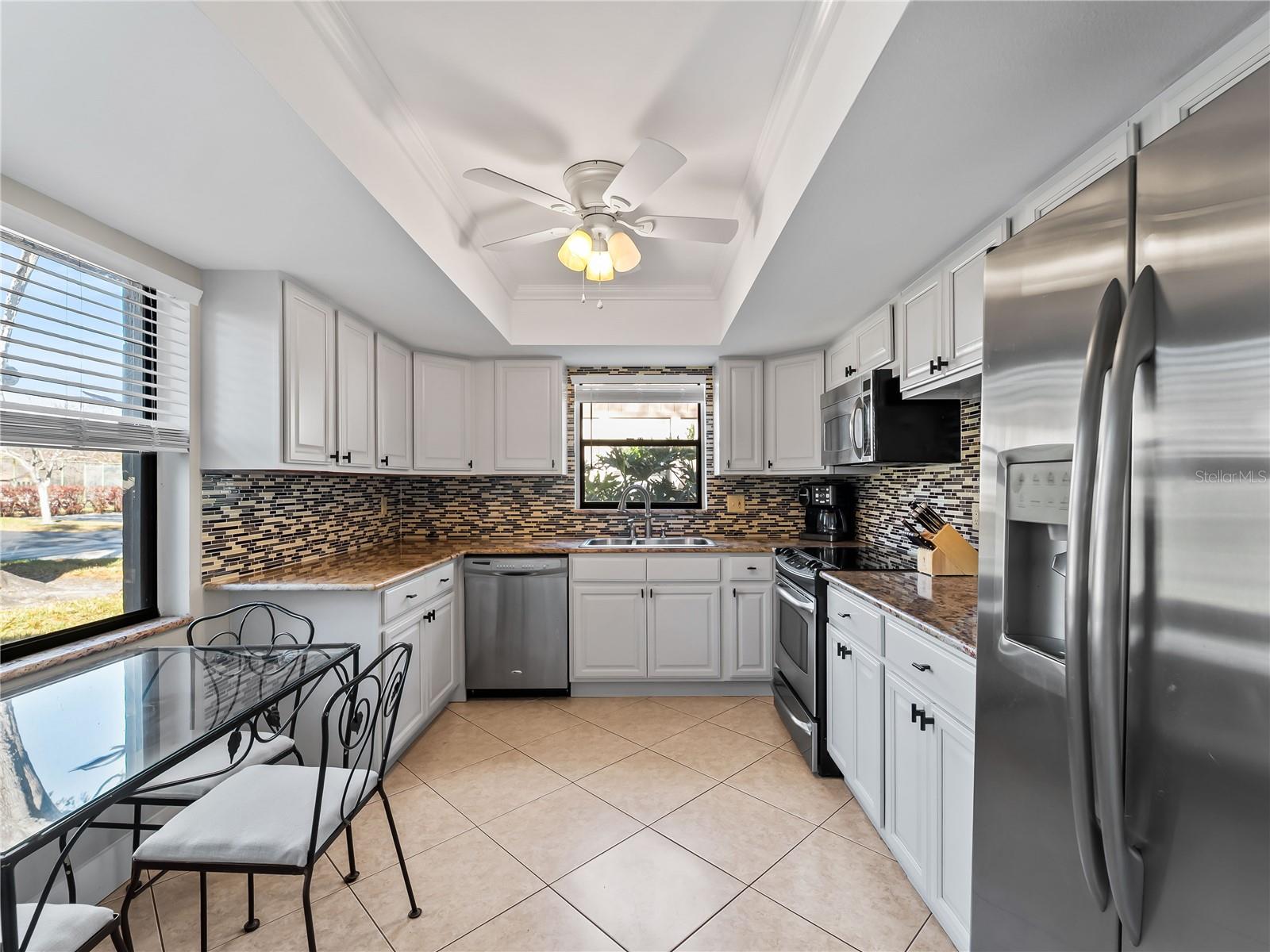 Image 6 of 41 For 4668 Oak Hill Lane 40