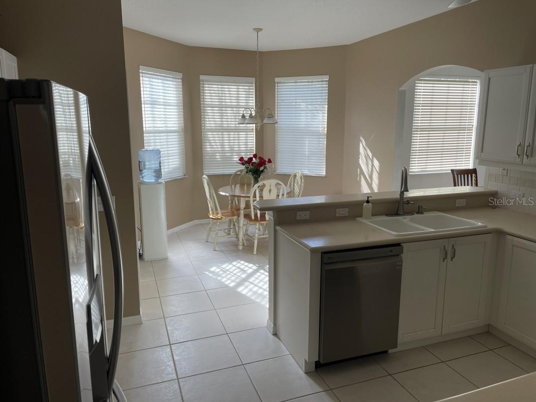 Image 6 of 12 For 9222 Bonnington Drive