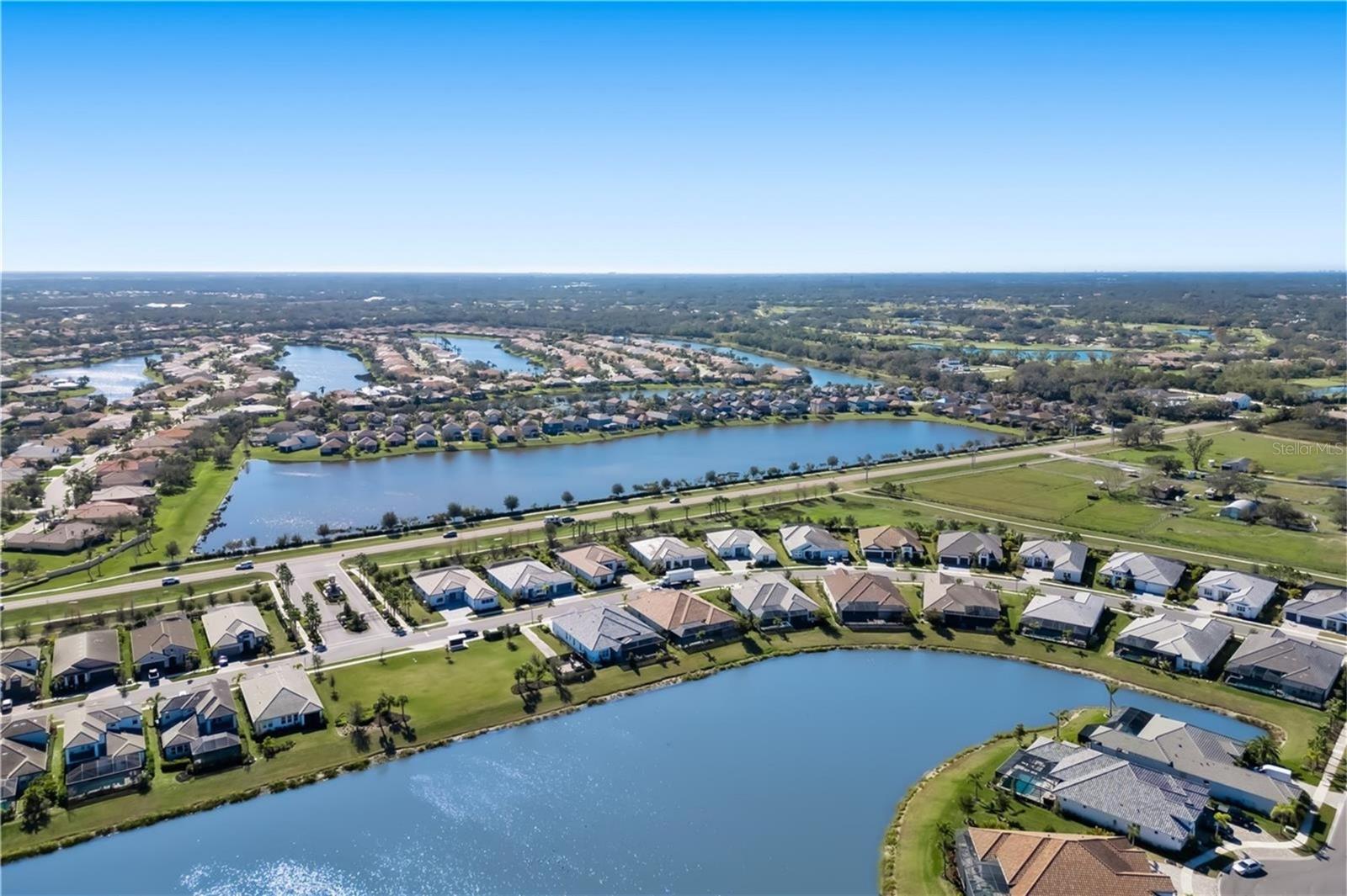 Image 43 of 51 For 4609 Antrim Drive