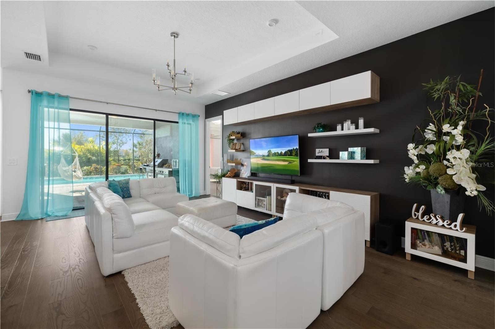 Image 7 of 51 For 4609 Antrim Drive