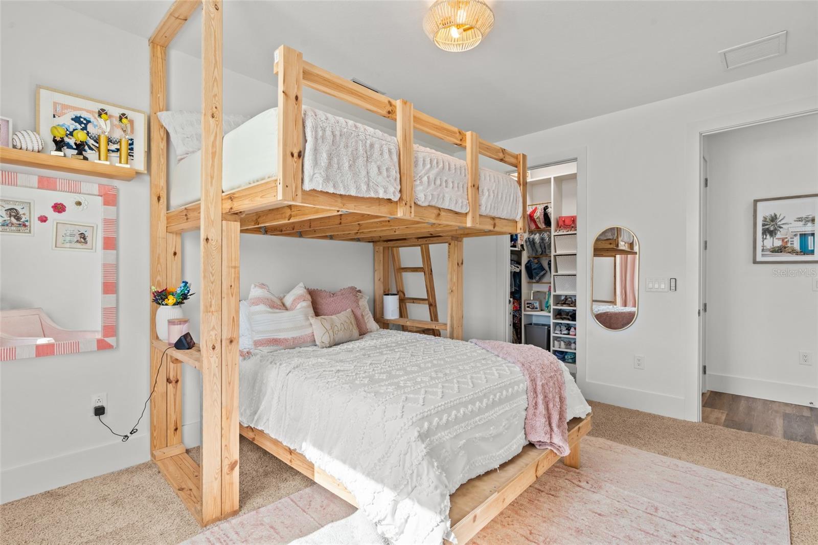 Image 19 of 33 For 16768 San Edmundo Road