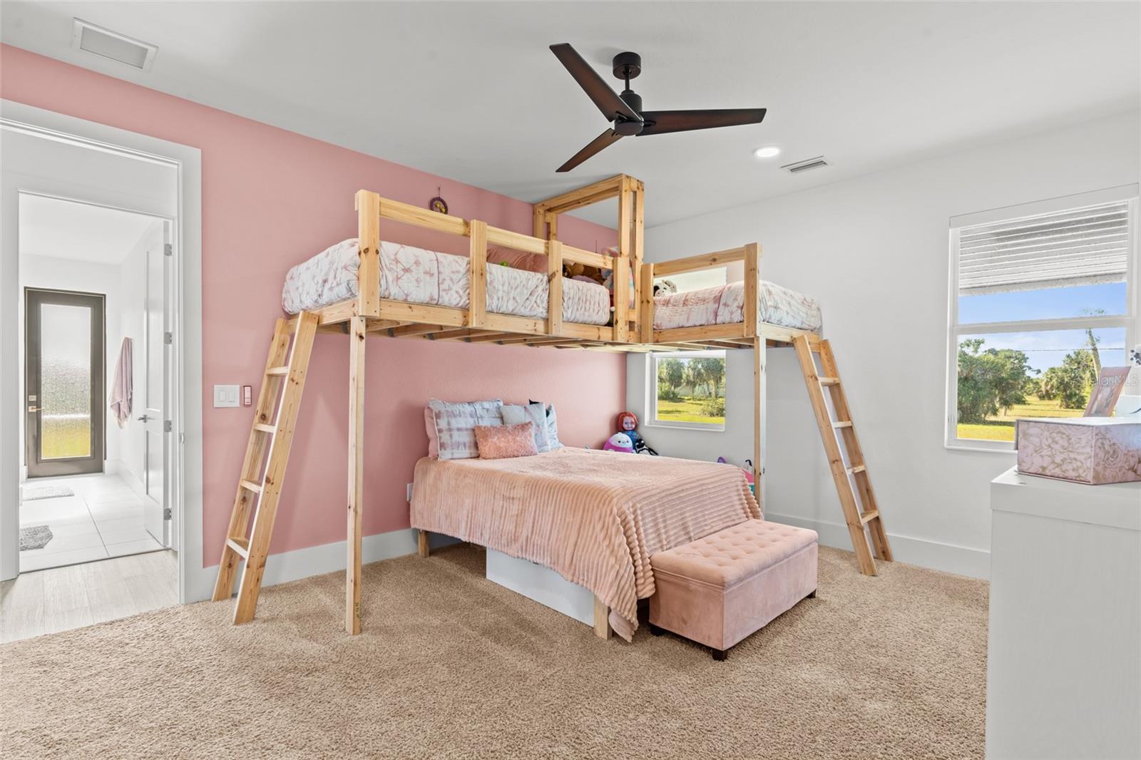 Image 21 of 33 For 16768 San Edmundo Road