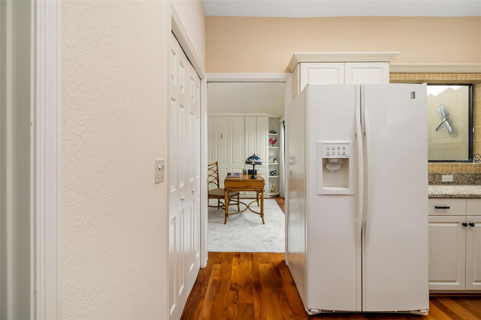 Image 15 of 98 For 2326 Harbour Oaks Drive