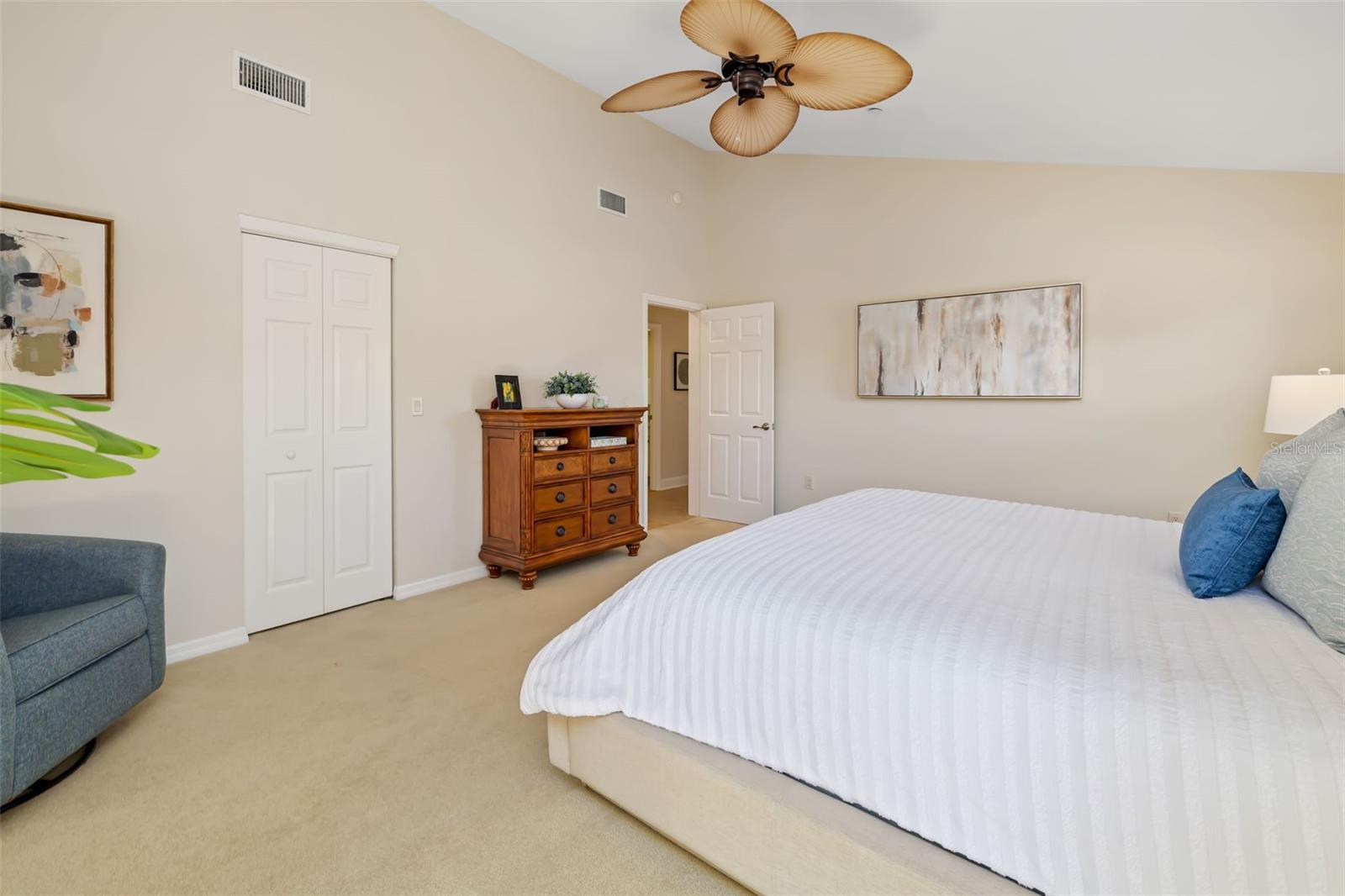 Image 22 of 98 For 2326 Harbour Oaks Drive