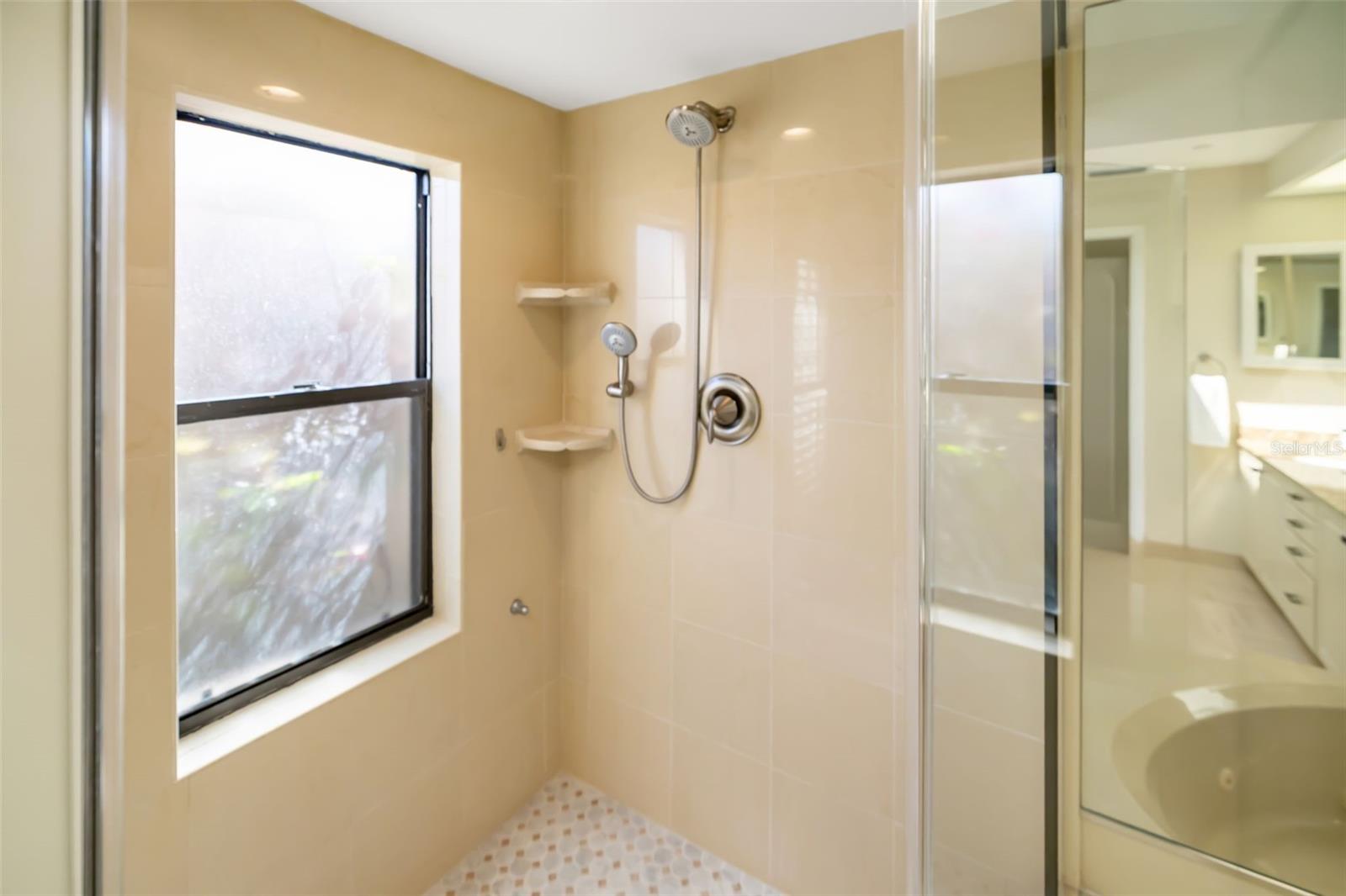 Image 27 of 98 For 2326 Harbour Oaks Drive