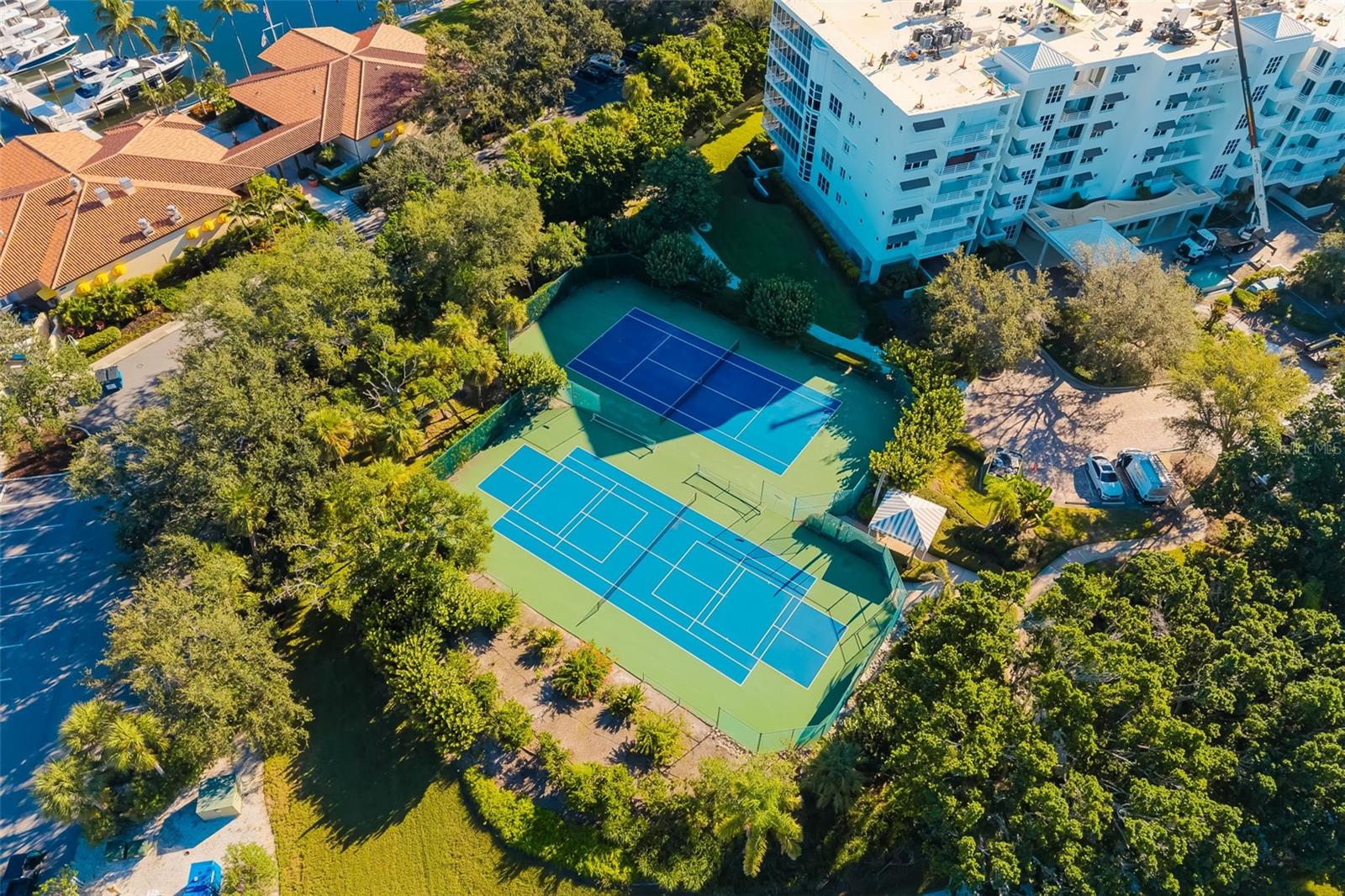 Image 61 of 98 For 2326 Harbour Oaks Drive