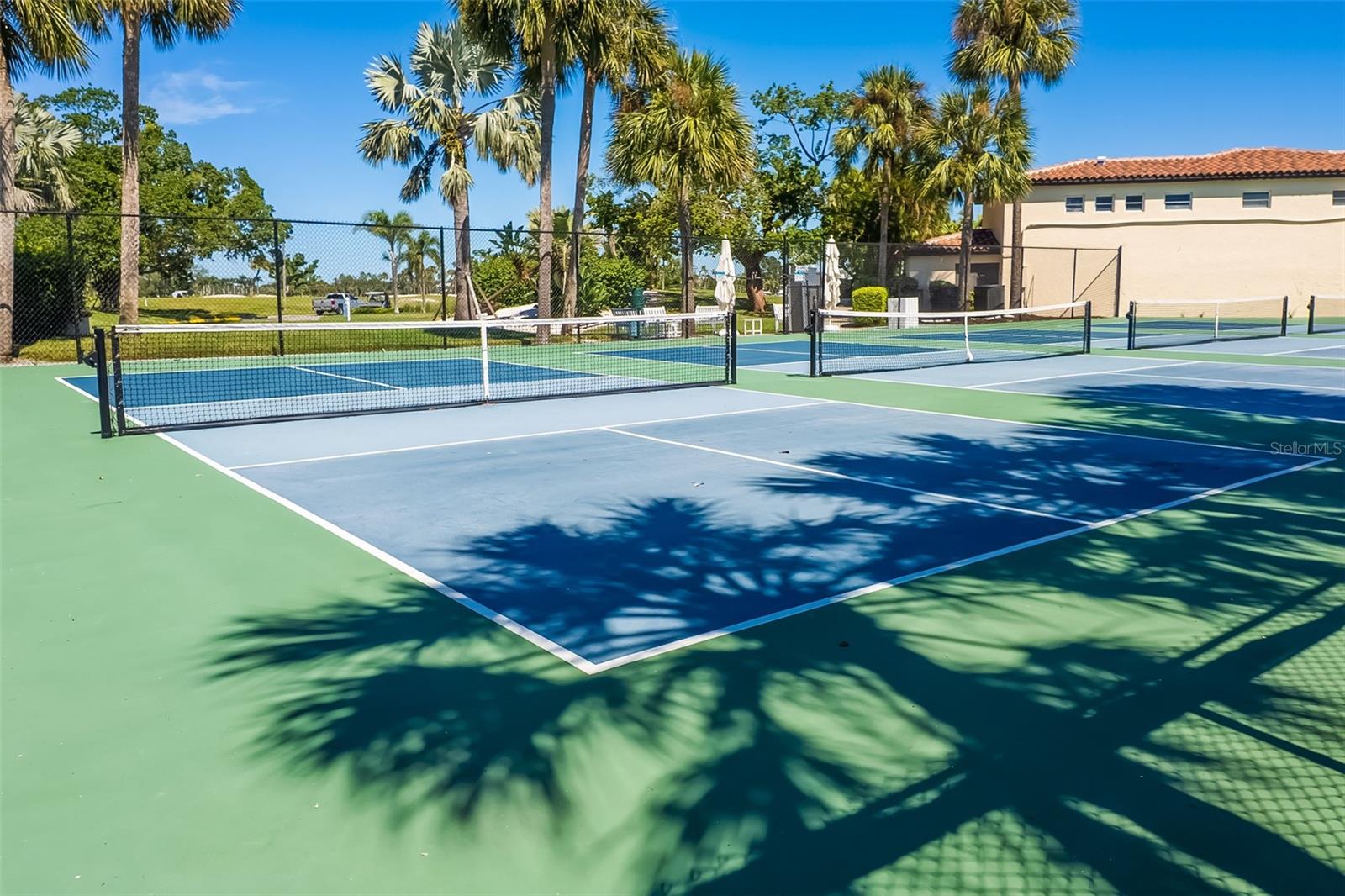 Image 62 of 98 For 2326 Harbour Oaks Drive