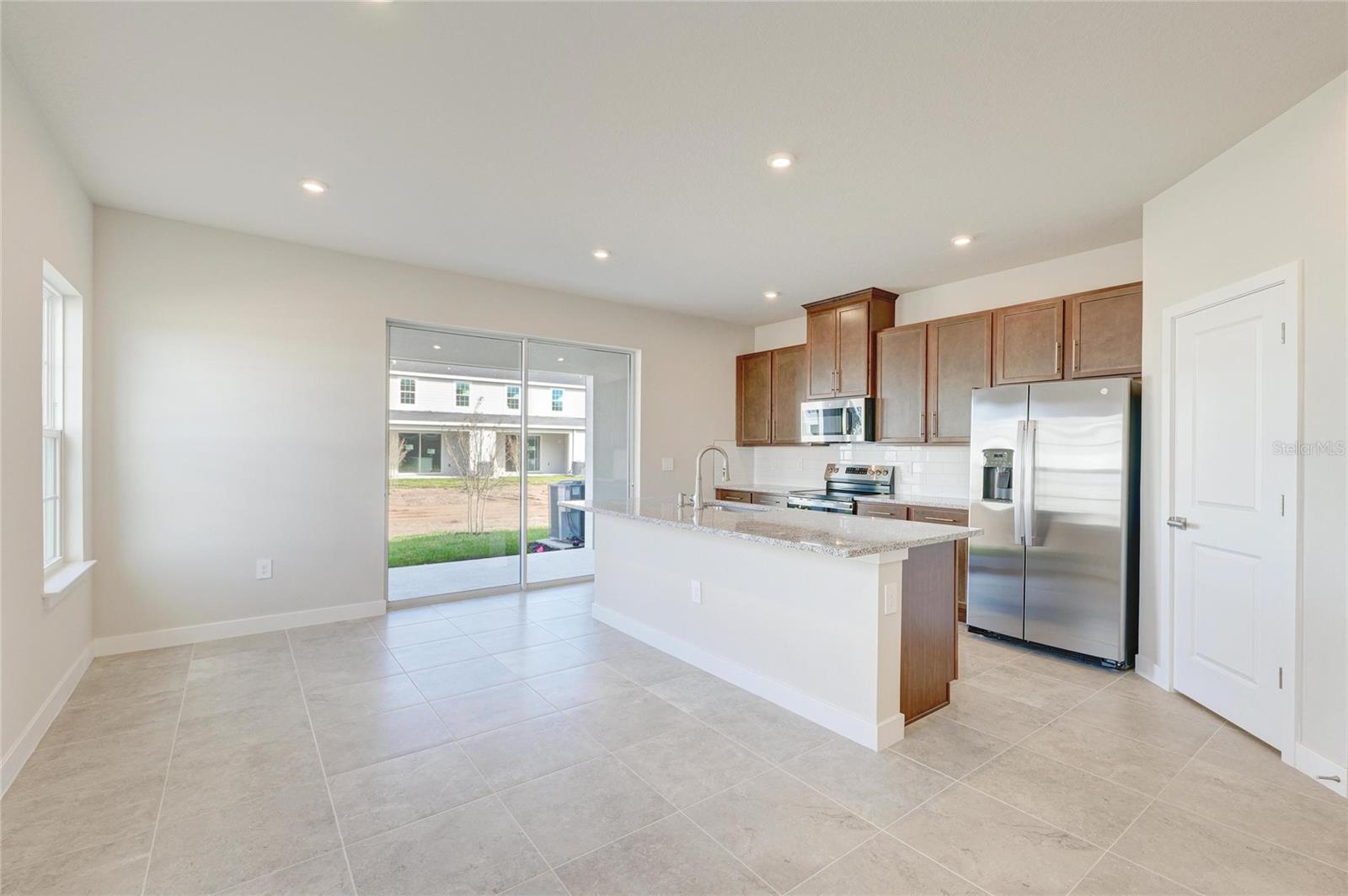 Image 11 of 42 For 12435 Amber Creek Circle