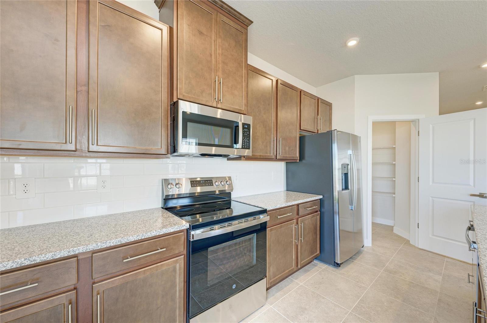 Image 16 of 42 For 12435 Amber Creek Circle