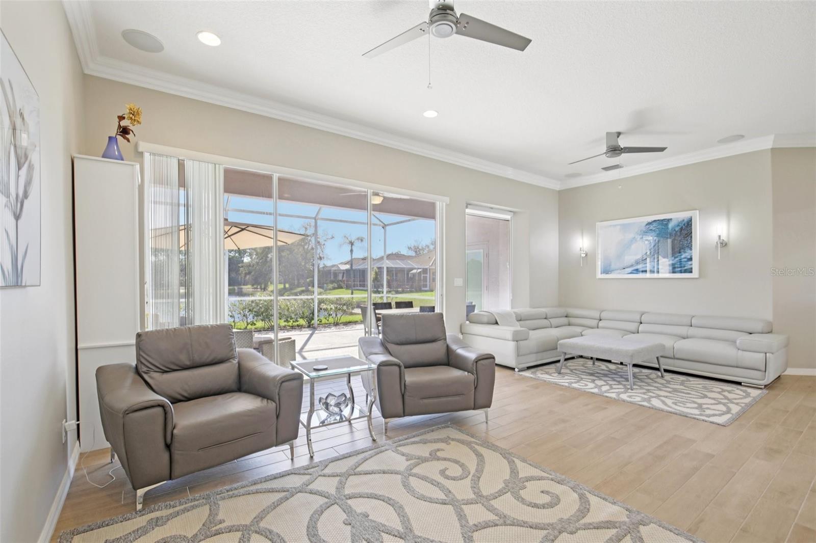 Image 10 of 43 For 5260 Highbury Circle