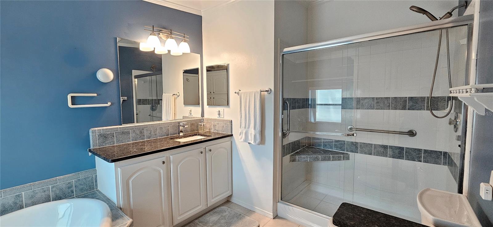 Image 10 of 28 For 140 Southwinds Drive