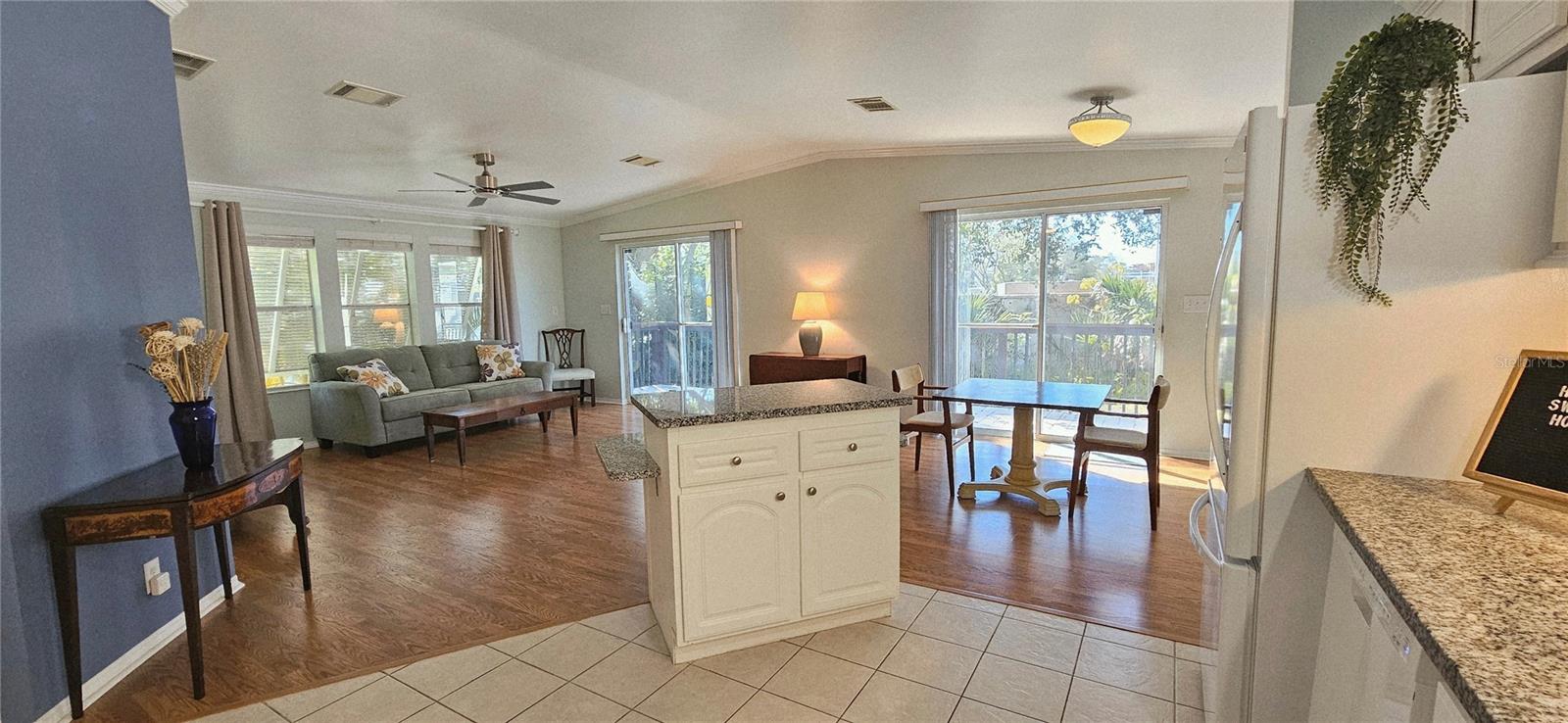 Image 16 of 28 For 140 Southwinds Drive