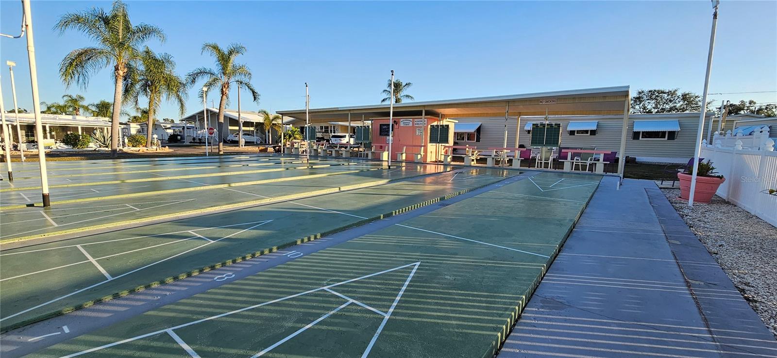 Image 23 of 28 For 140 Southwinds Drive