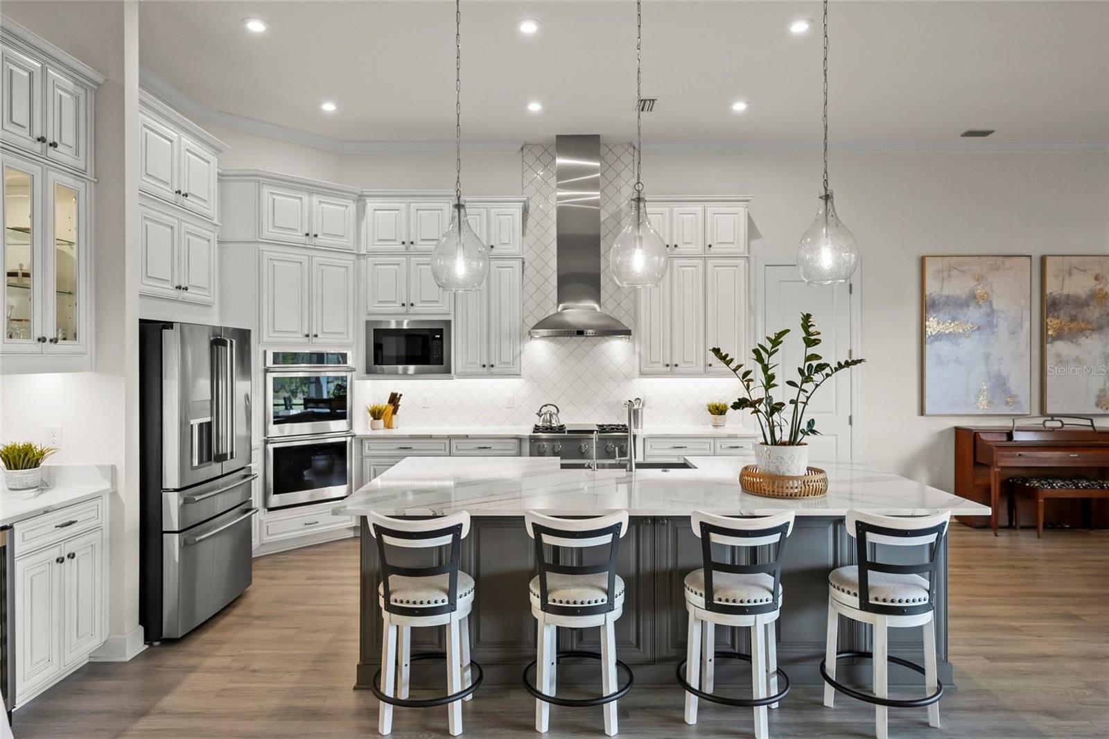 Image 15 of 100 For 15219 Derna Terrace