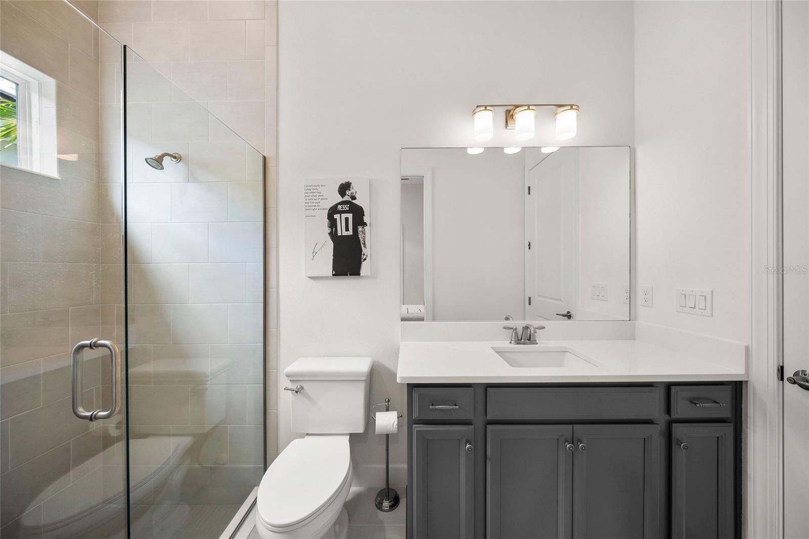 Image 42 of 100 For 15219 Derna Terrace