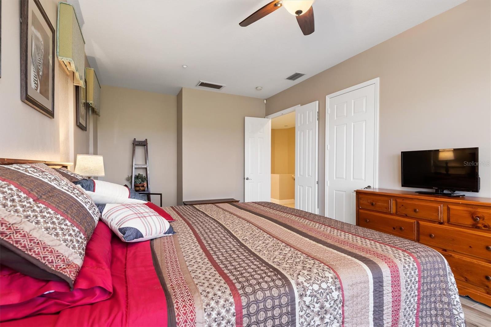 Image 24 of 60 For 10300 Tarpon Landings Terrace 4