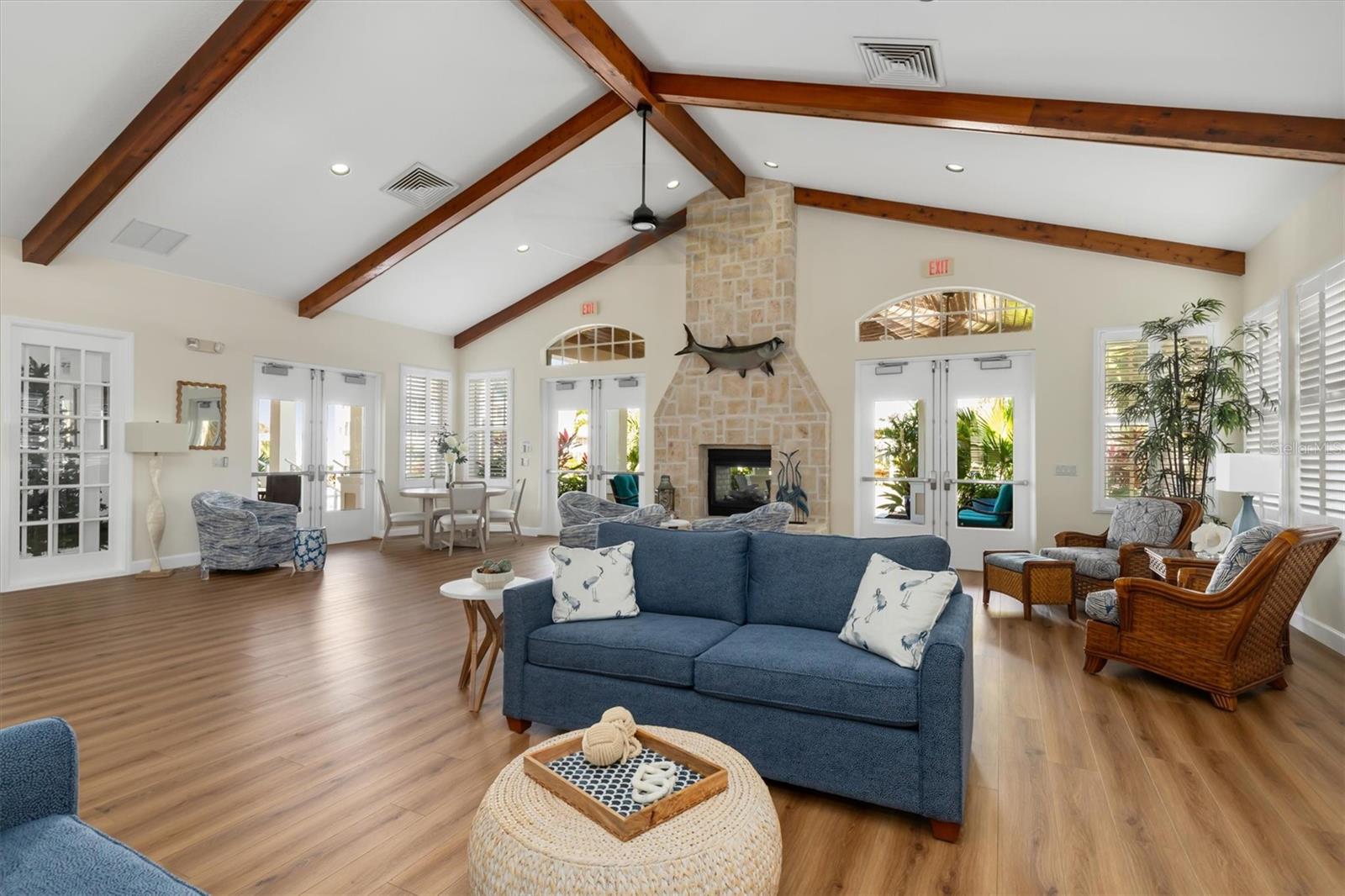 Image 46 of 60 For 10300 Tarpon Landings Terrace 4