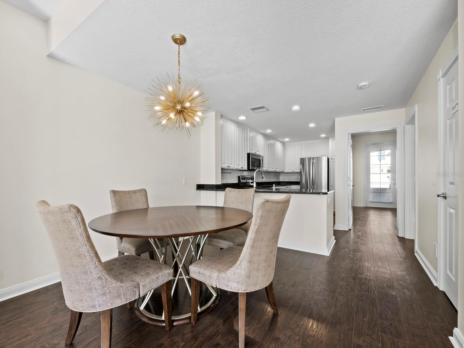 Image 9 of 43 For 7811 Bergamo Avenue