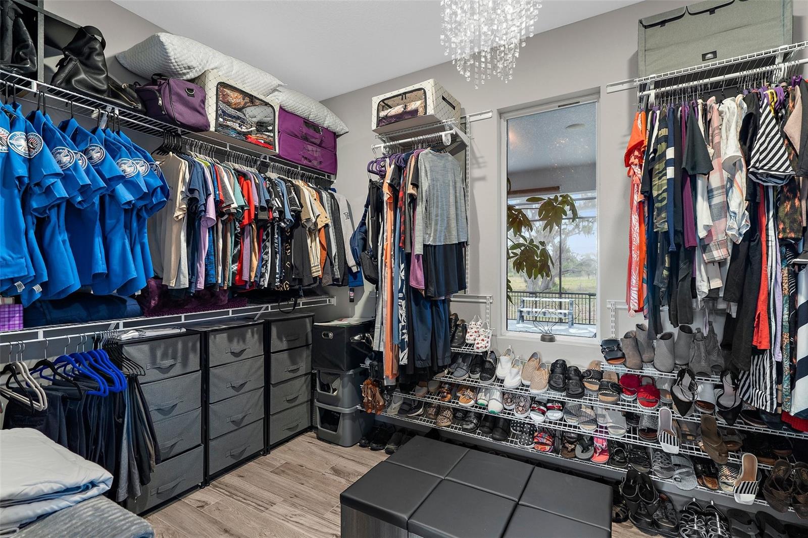 Image 32 of 47 For 1116 406th Court E