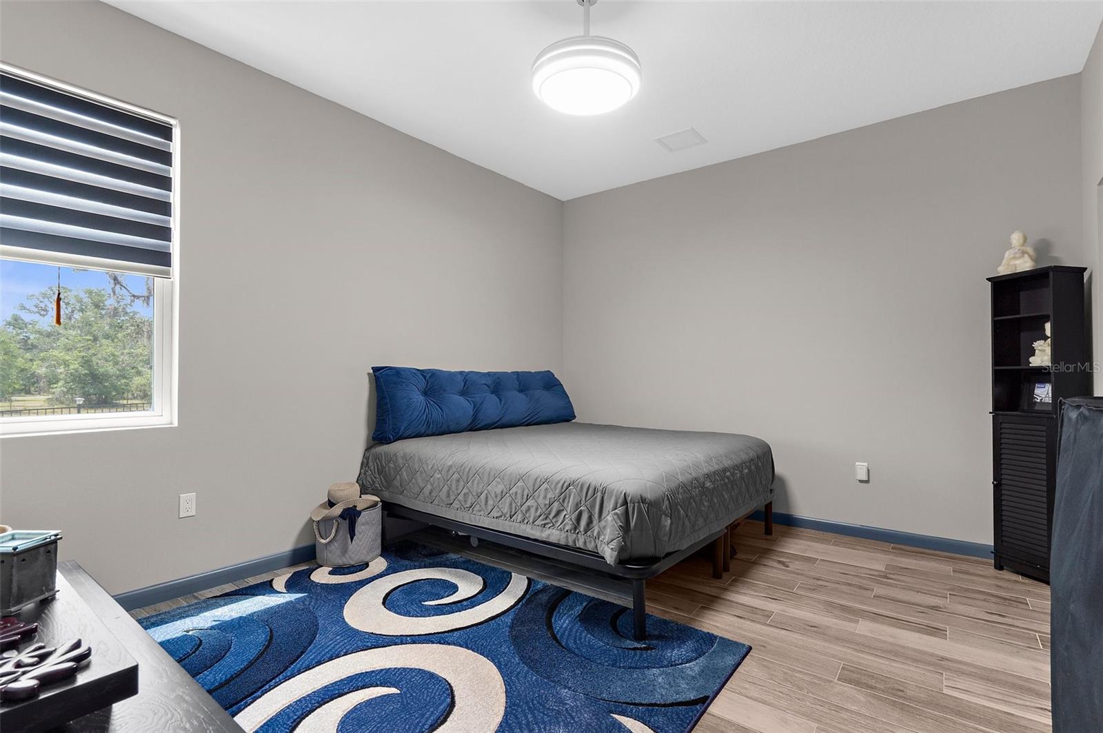 Image 38 of 47 For 1116 406th Court E