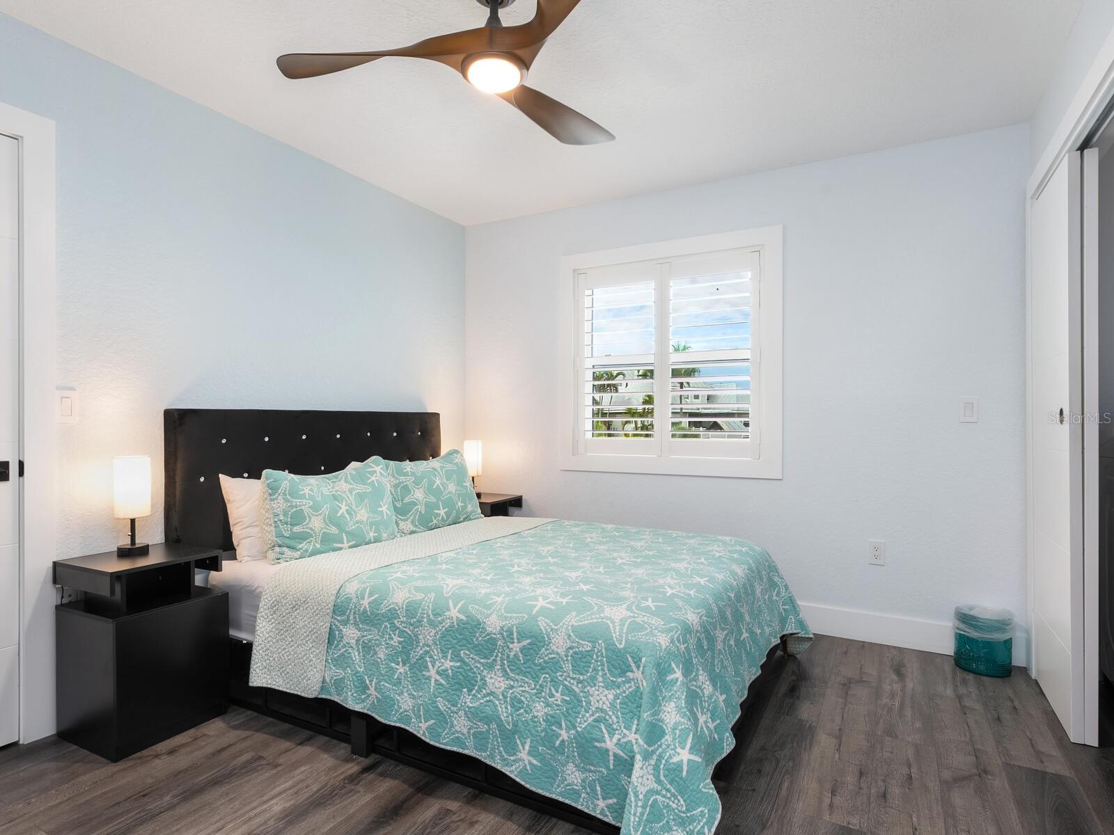 Image 25 of 68 For 501 Norton Street