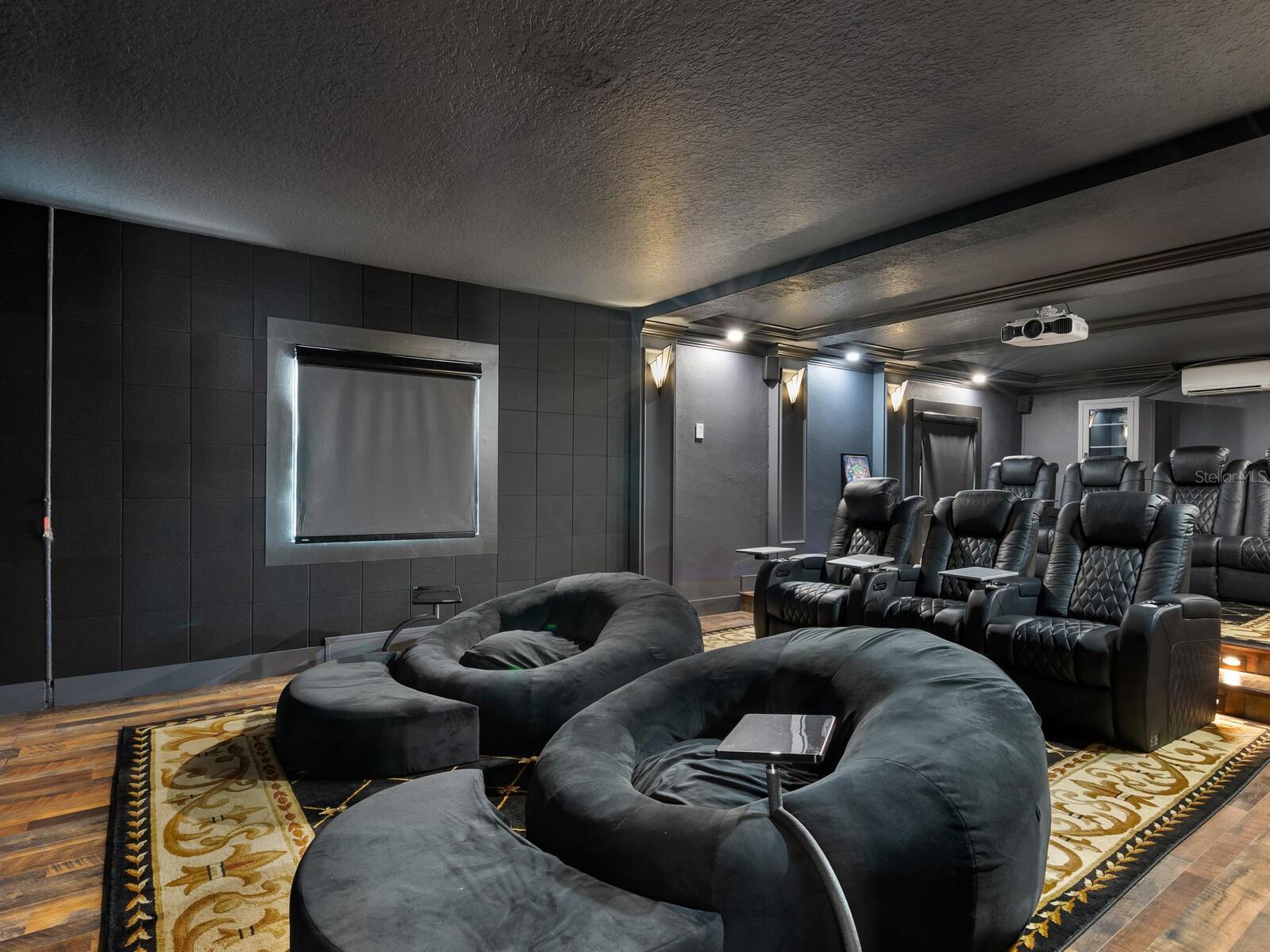 Image 33 of 68 For 501 Norton Street