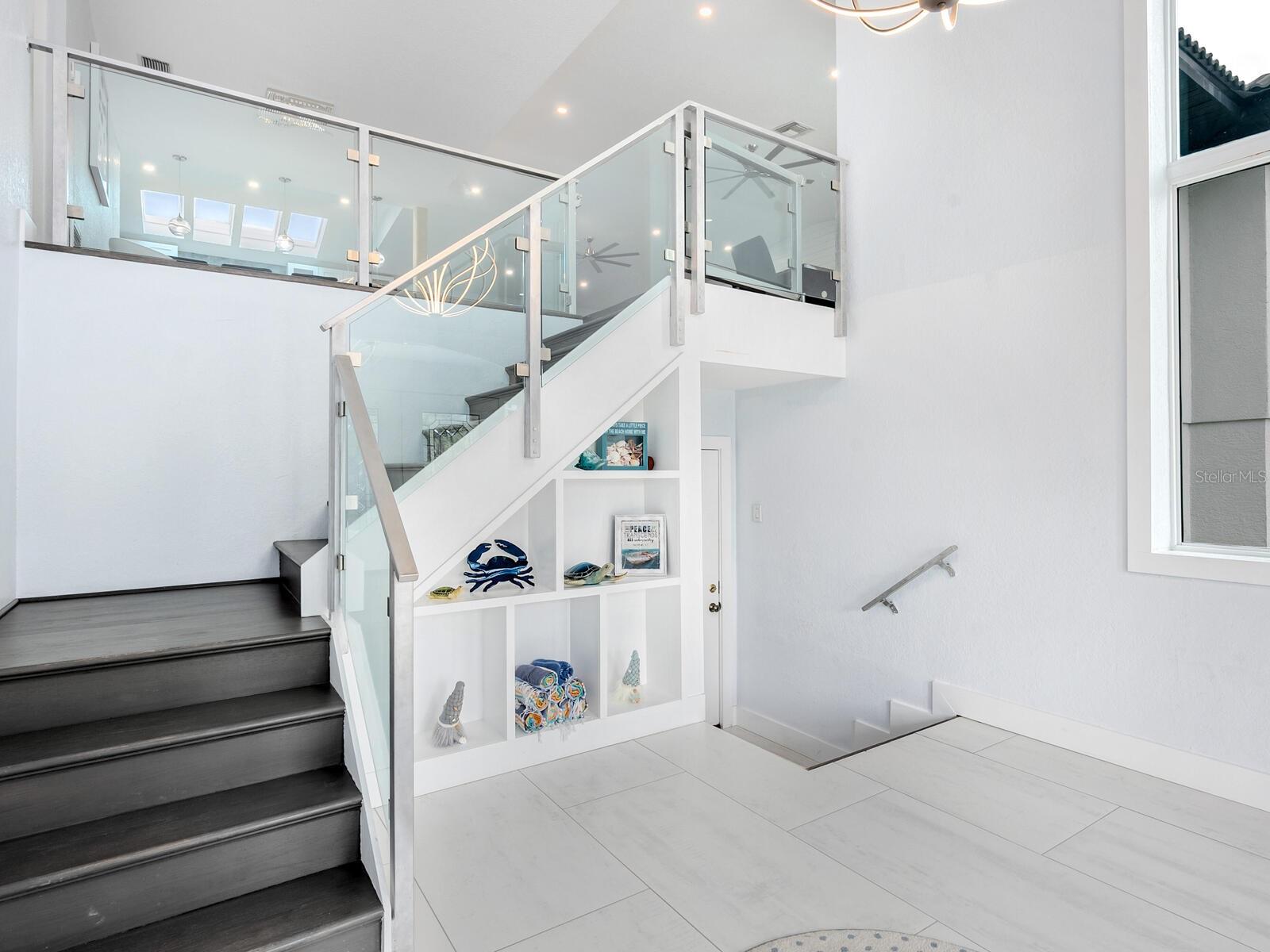 Image 5 of 68 For 501 Norton Street