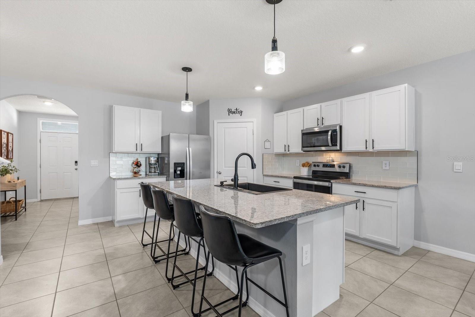 Image 14 of 71 For 5117 Sultana Cove