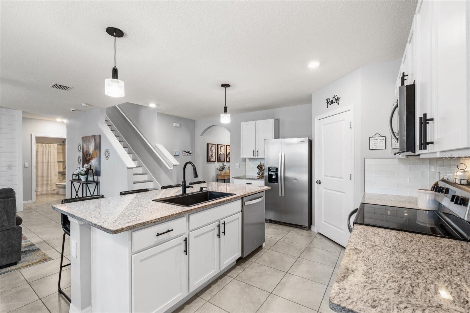 Image 15 of 71 For 5117 Sultana Cove