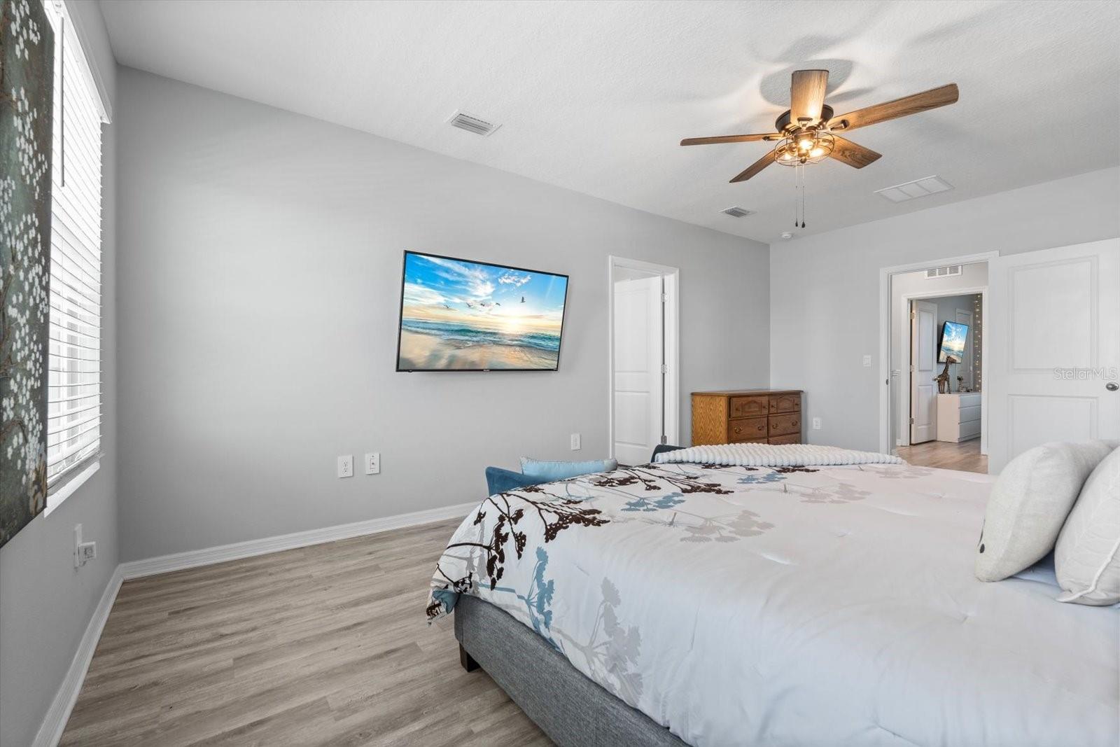 Image 29 of 71 For 5117 Sultana Cove