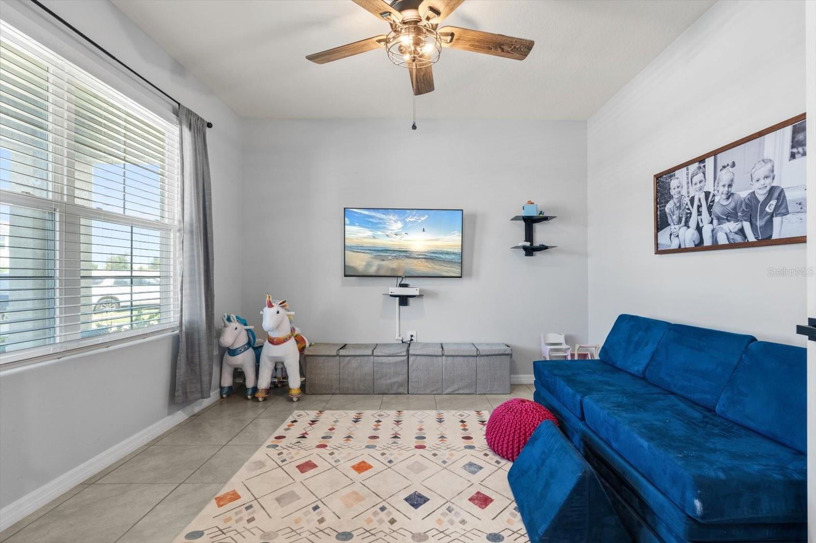 Image 5 of 71 For 5117 Sultana Cove