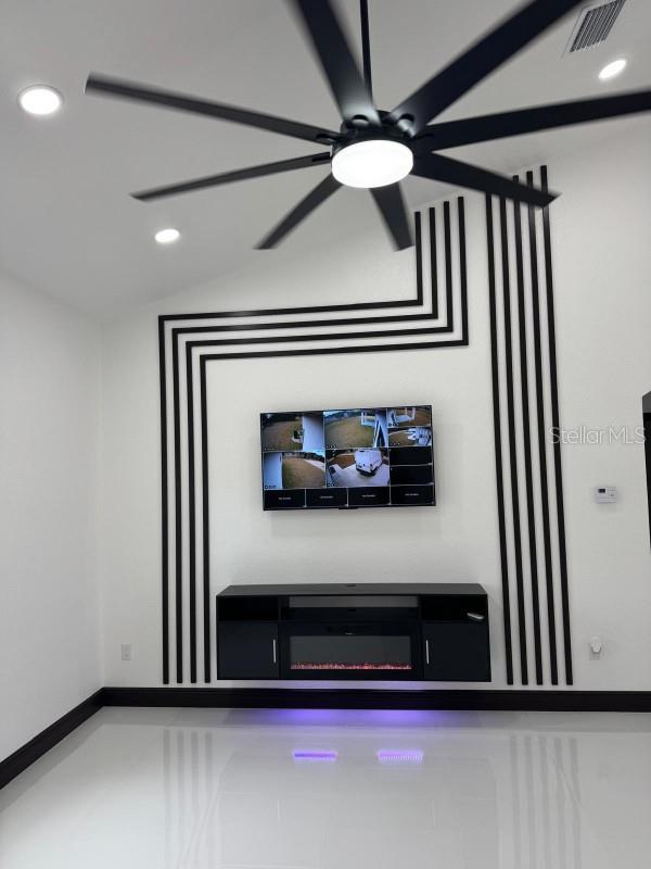 Image 4 of 24 For 4090 134th Place