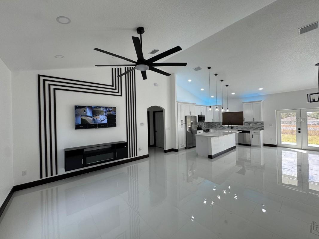 Image 6 of 24 For 4090 134th Place