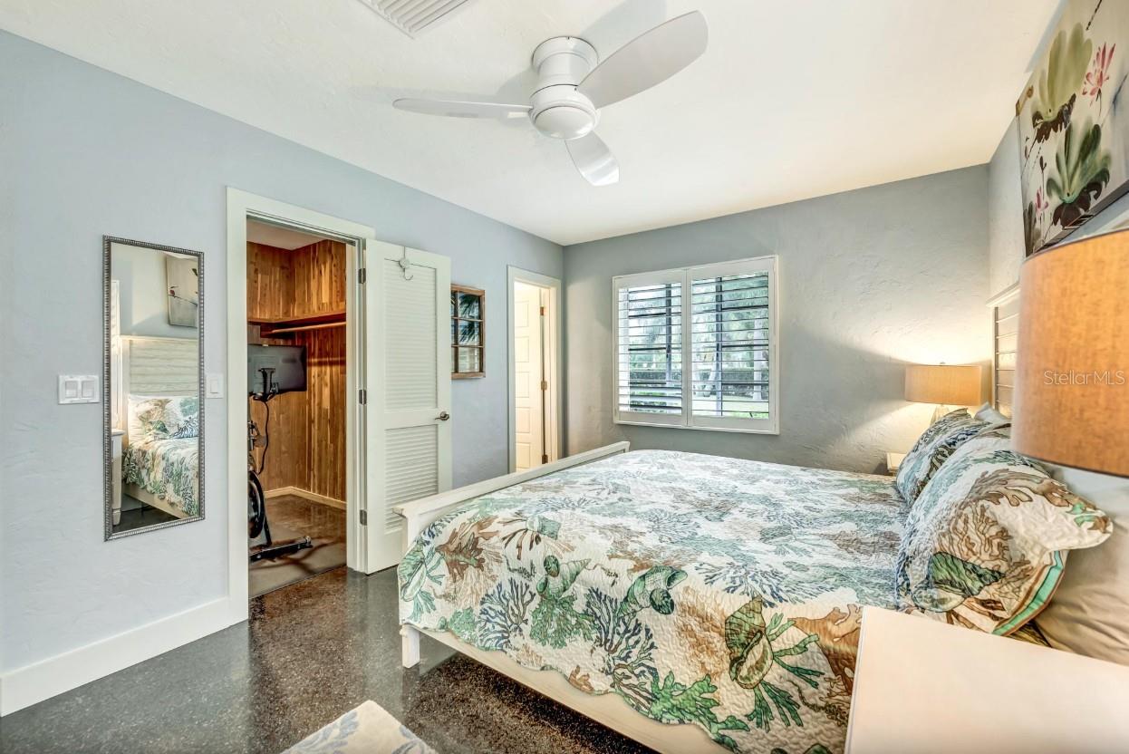 Image 20 of 55 For 301 Jackson Drive